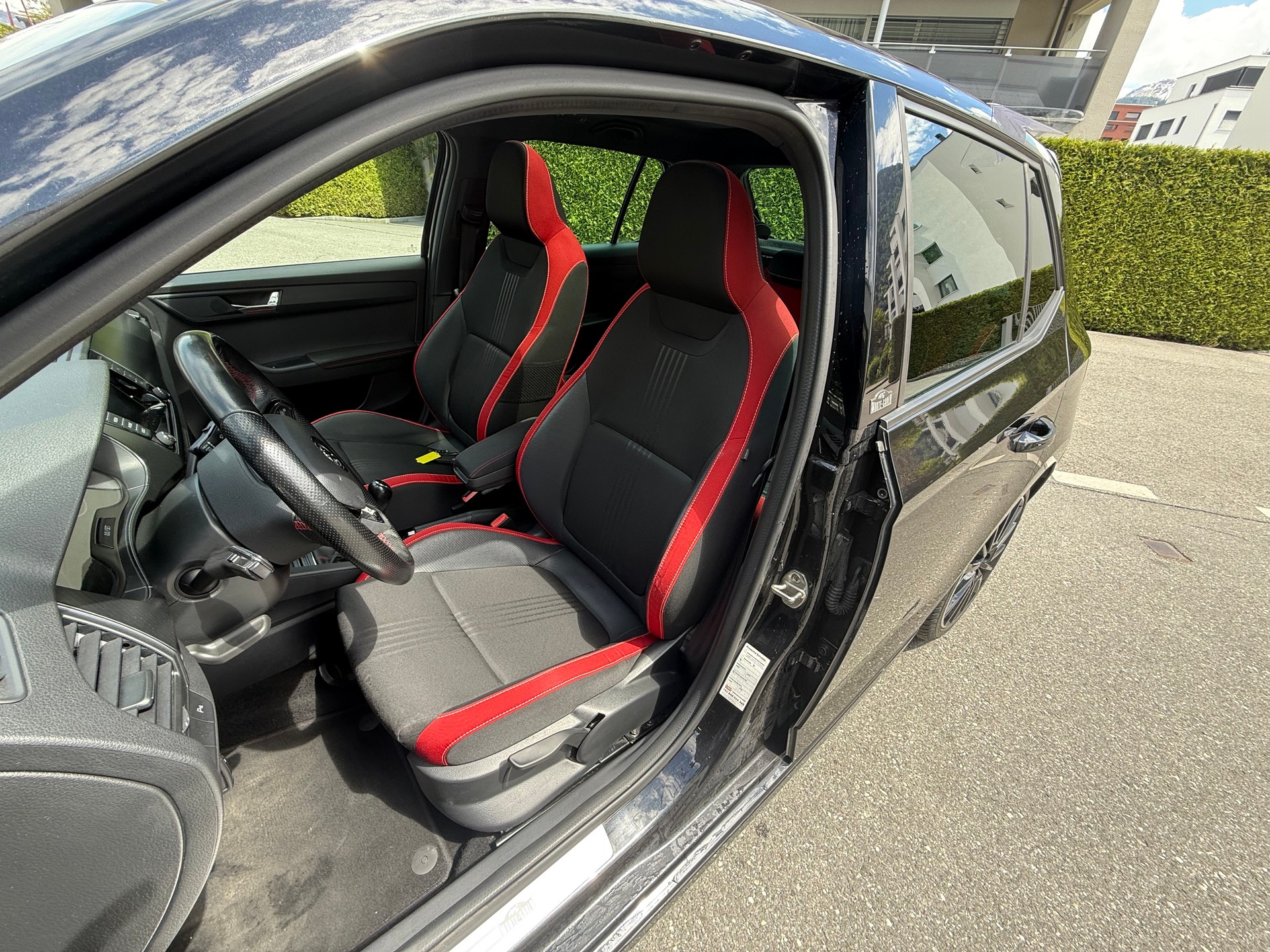 SKODA Fabia 1.0 MPI Monte Carlo-image-11
