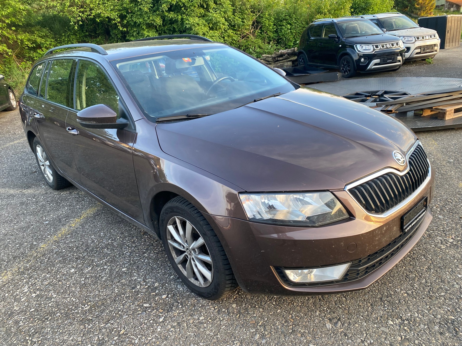 SKODA Octavia Combi 2.0 TDI Laurin & Klement-image-1
