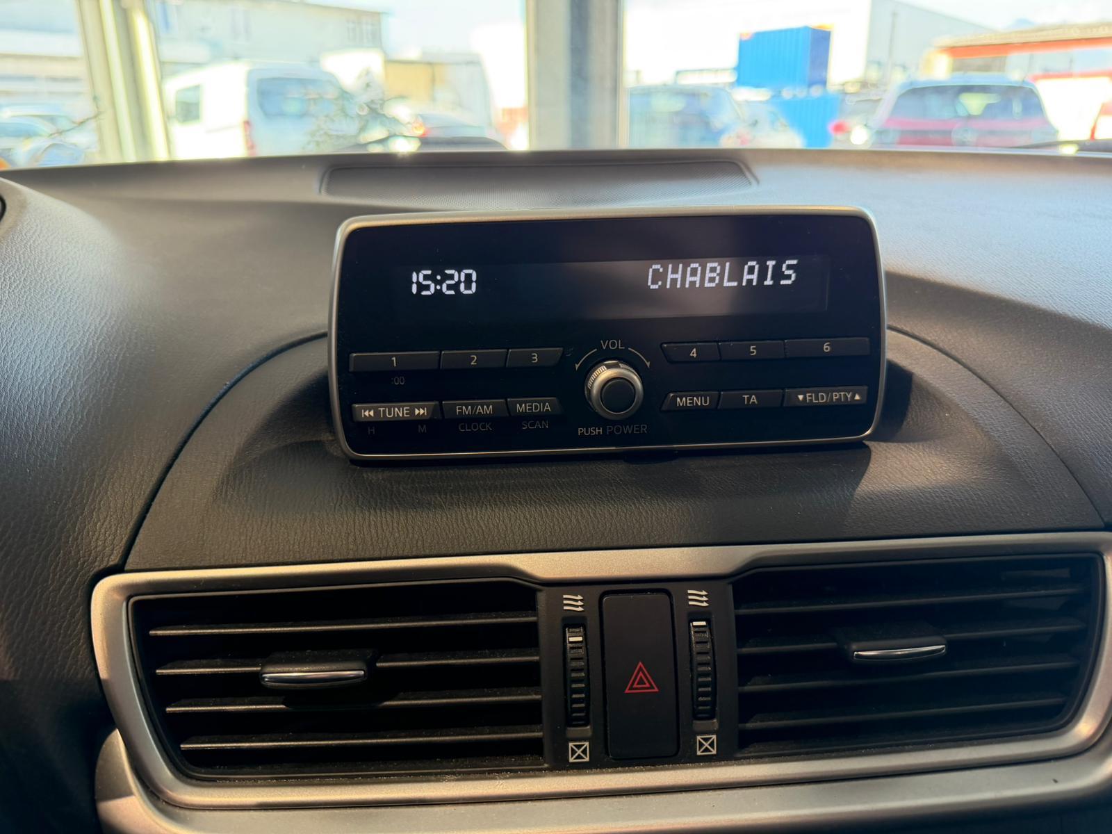 MAZDA 3 1.5 Challenge-image-14
