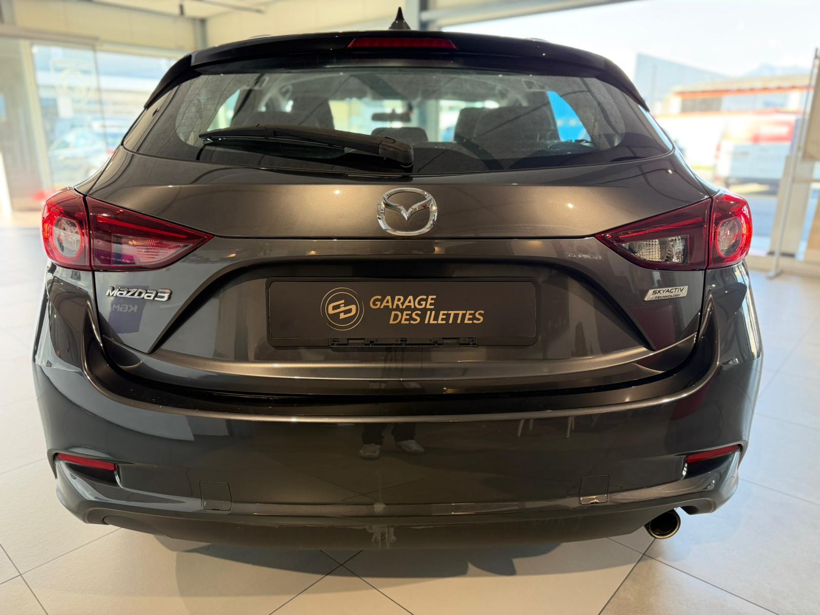 MAZDA 3 1.5 Challenge-showroom-element-2