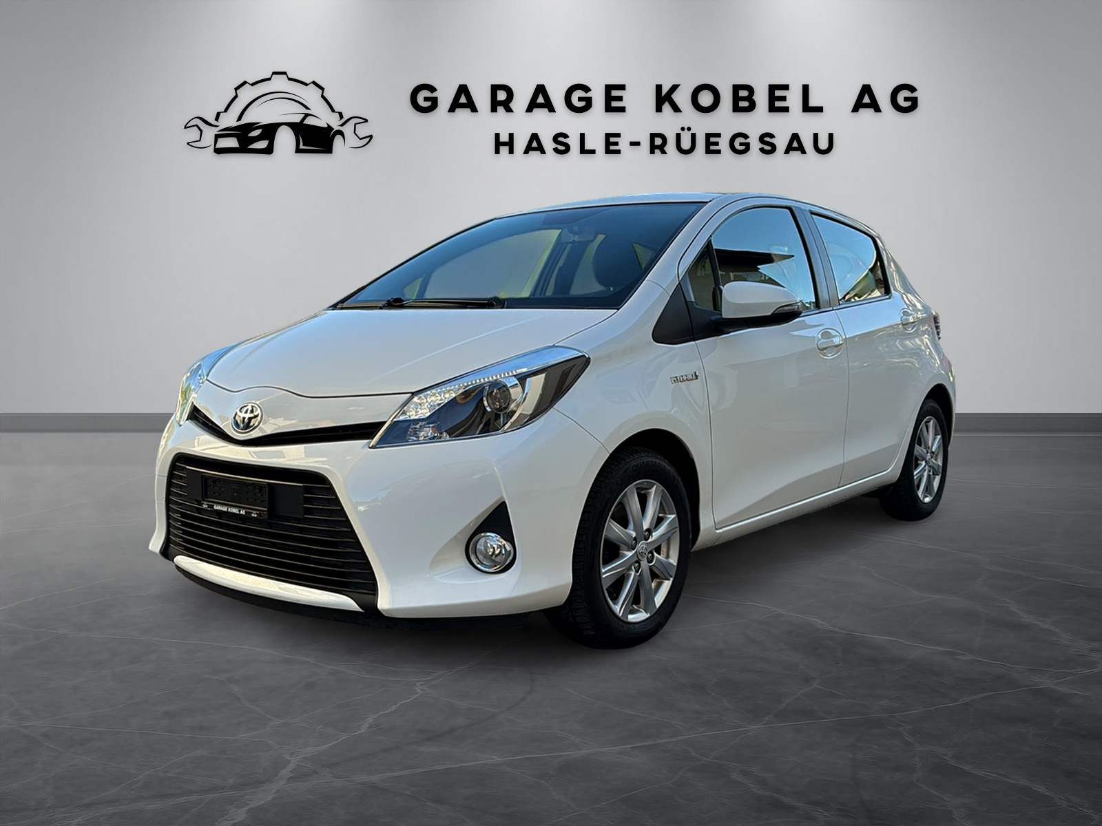 TOYOTA Yaris 1.5 VVT-i Hybrid Luna CVT