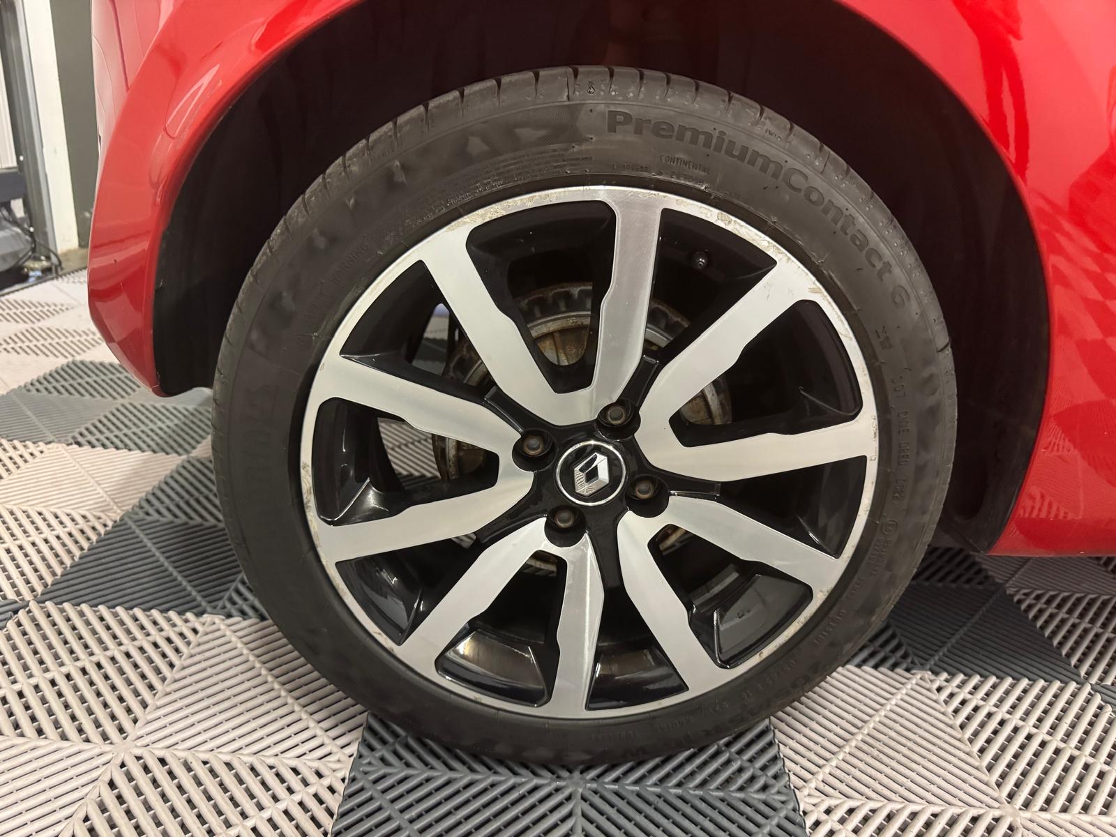 RENAULT Twingo 0.9 90th Anniversary-image-25