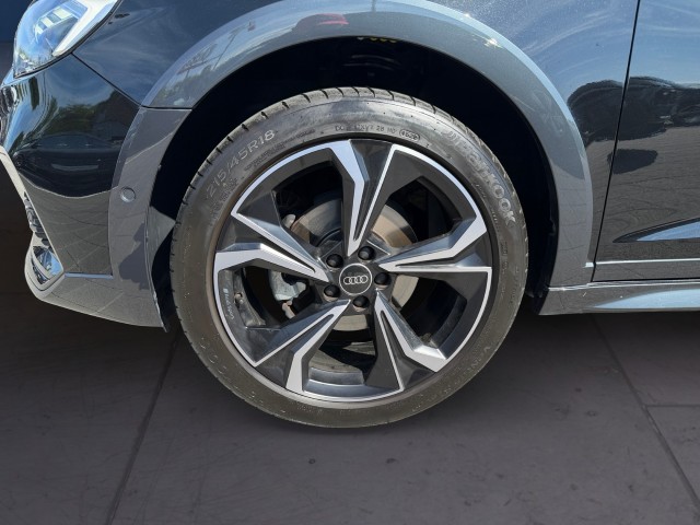 AUDI A1 allstreet 30 TFSI Attraction S-tronic-image-8