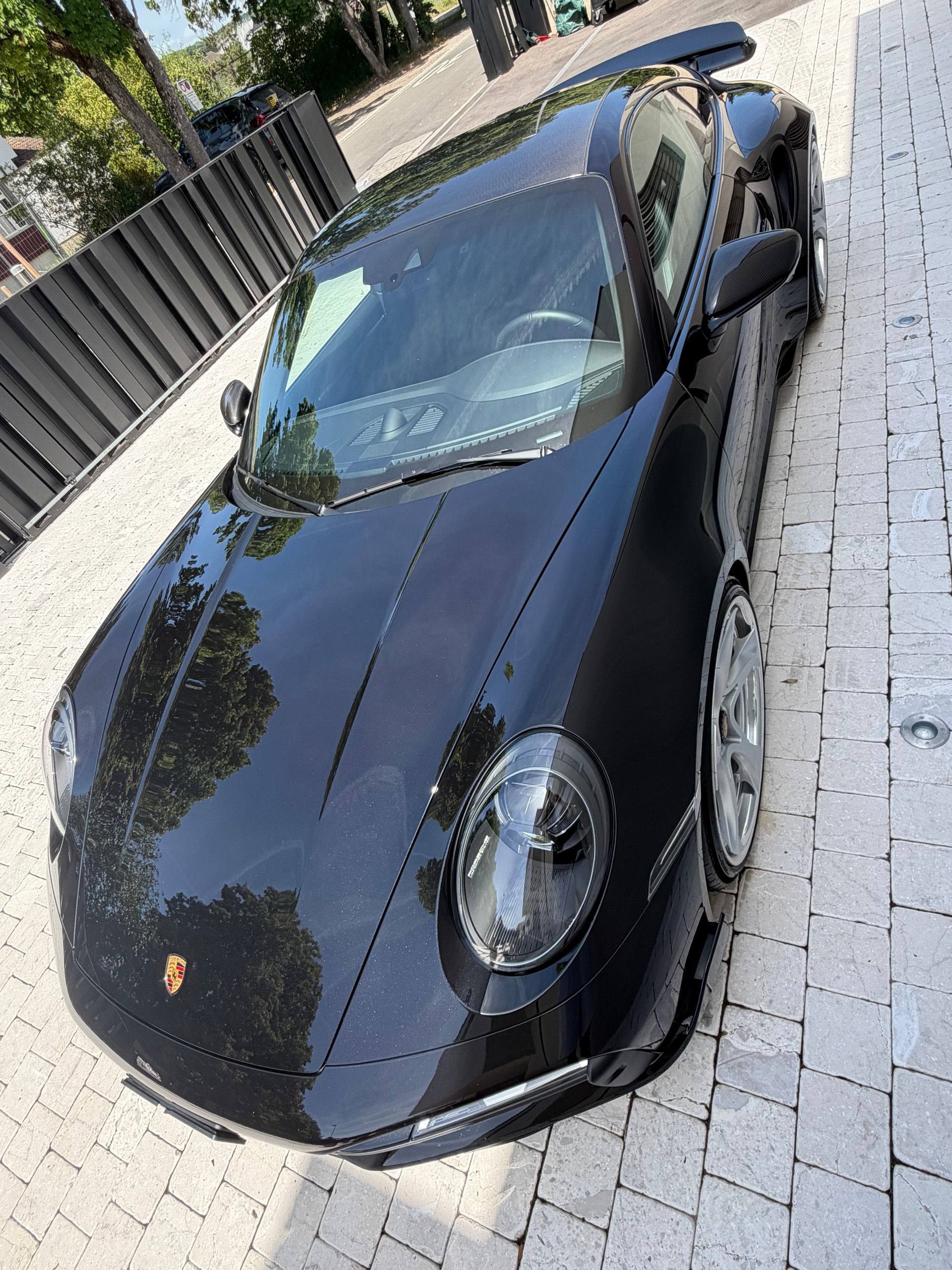 PORSCHE Turbo S-image-2