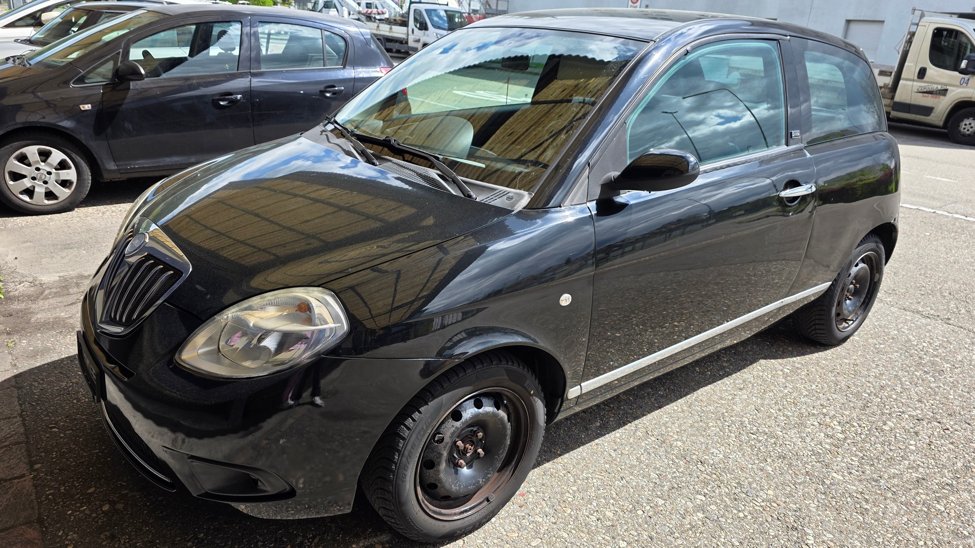 LANCIA YPSILON