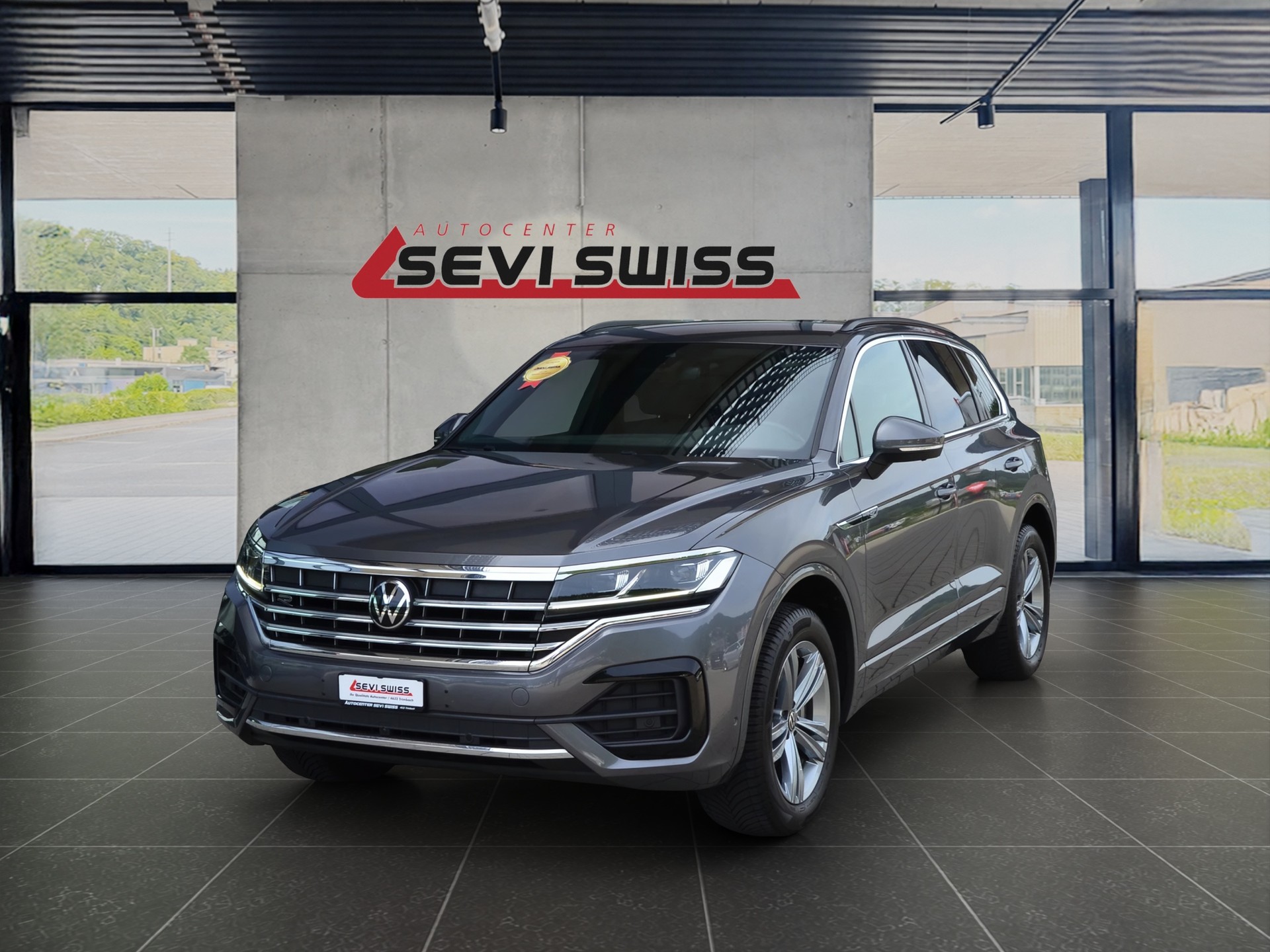 VW Touareg 3.0 TDI R Line Tiptronic*Ab MFK,VW Werksgarantie bis 26.01.2028 oder 100'000km*-image-5