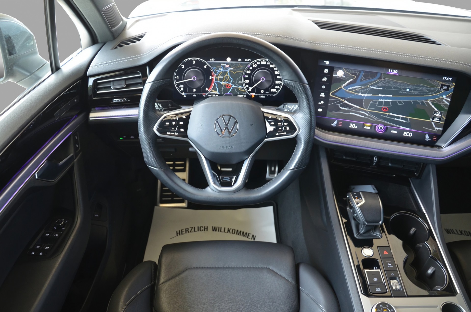 VW Touareg 3.0 TDI R Line Tiptronic*Ab MFK,VW Werksgarantie bis 26.01.2028 oder 100'000km*-image-7