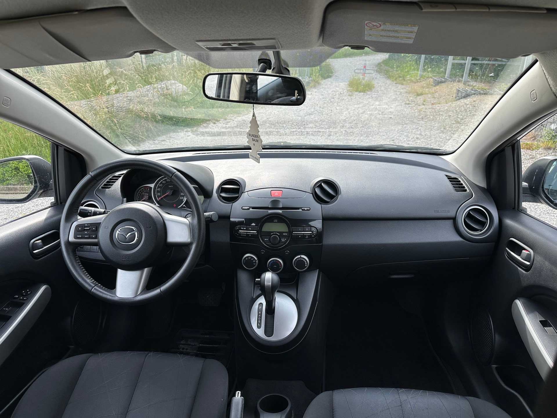 MAZDA 2 1.5i 16V Exclusive Automatic-image-1