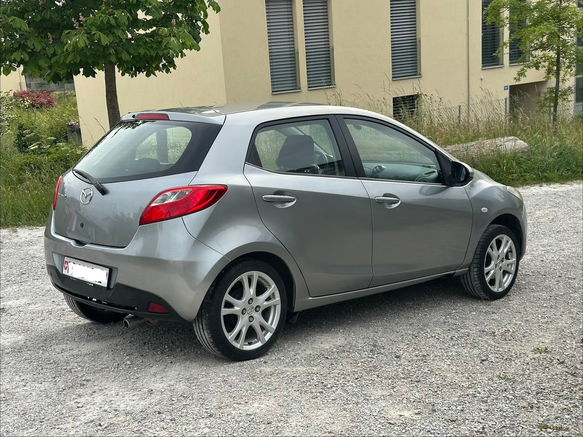 MAZDA 2 1.5i 16V Exclusive Automatic-image-4