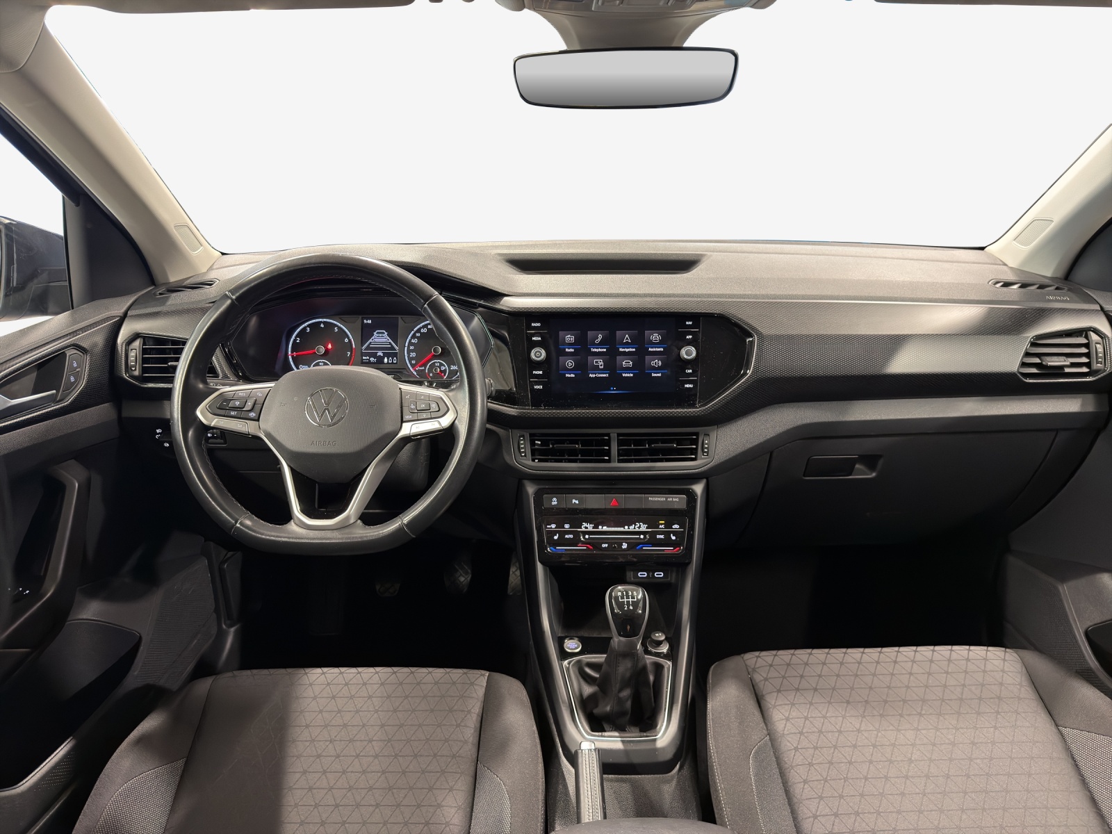 VW T-Cross 1.0 TSI Life-image-8