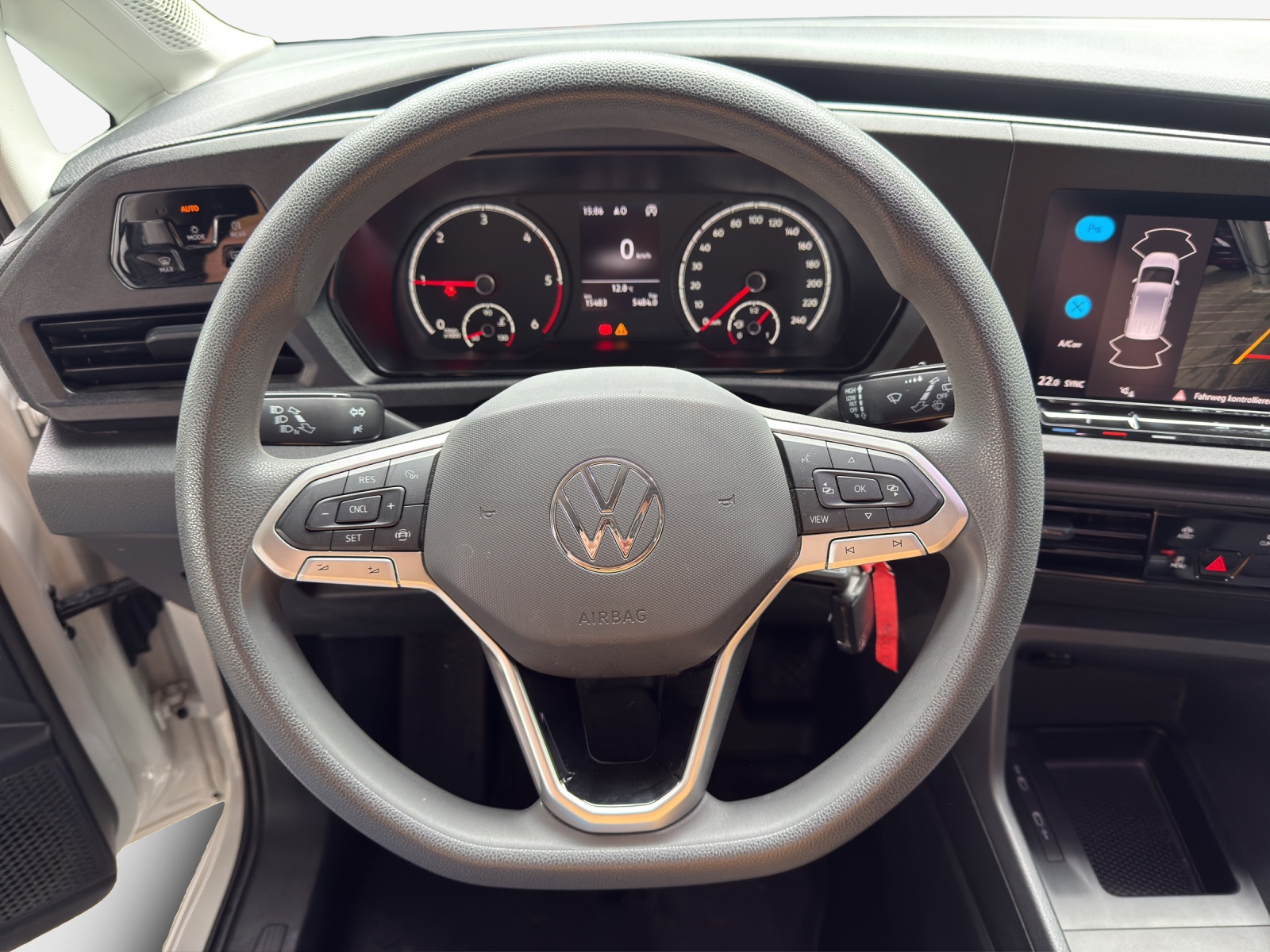 VW Caddy Cargo 2.0TDI 4Motion-image-9