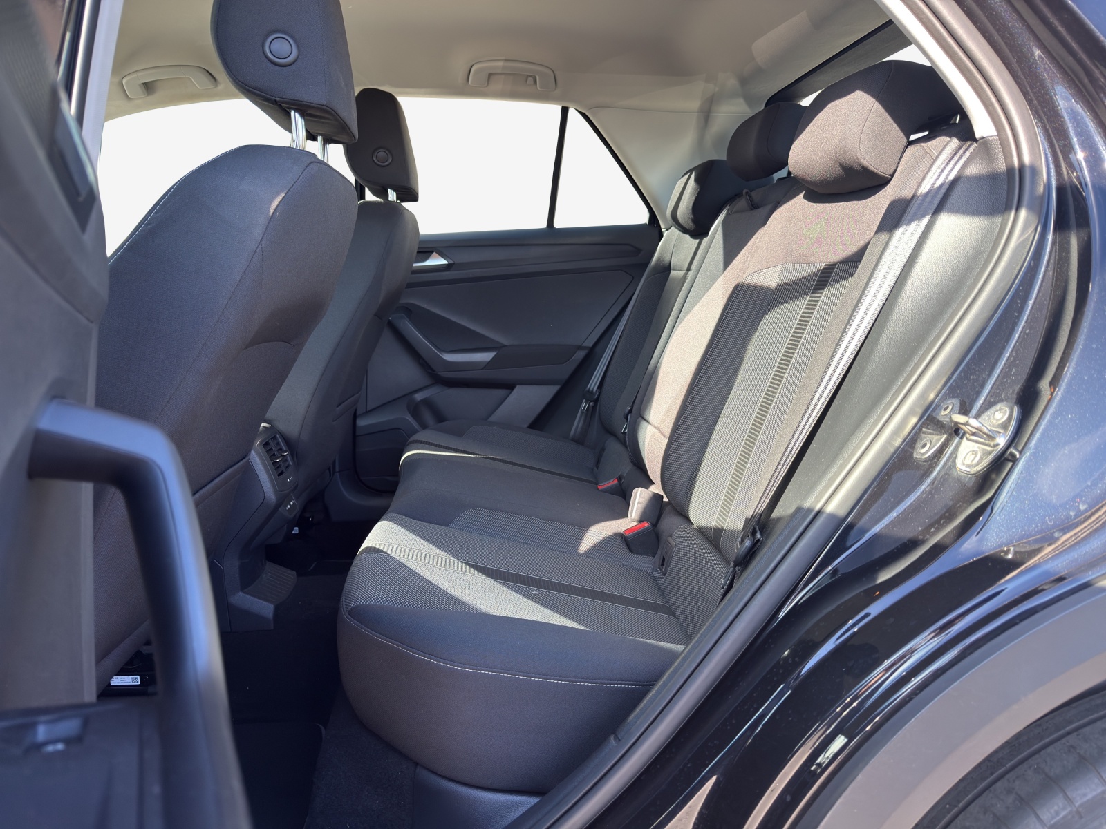VW T-Roc 1.5 TSI EVO Life DSG-image-11