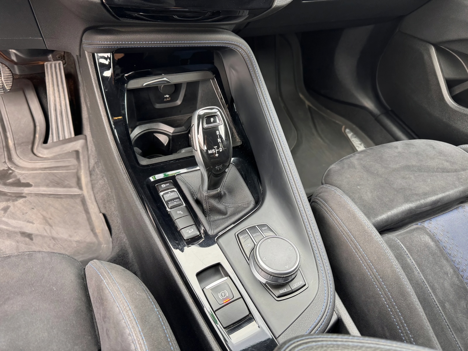 BMW X2 M35i Steptronic-image-9