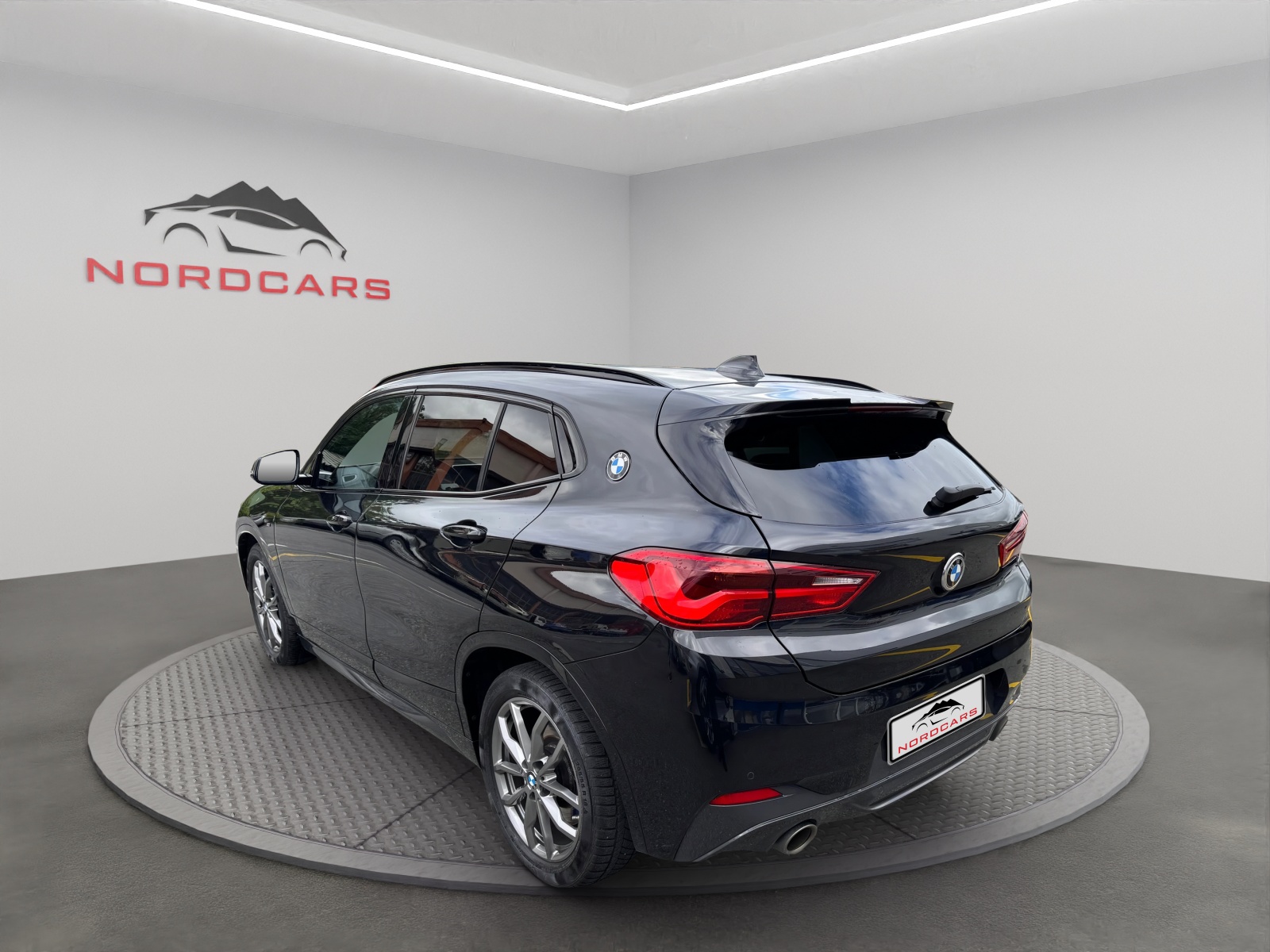 BMW X2 M35i Steptronic-image-2