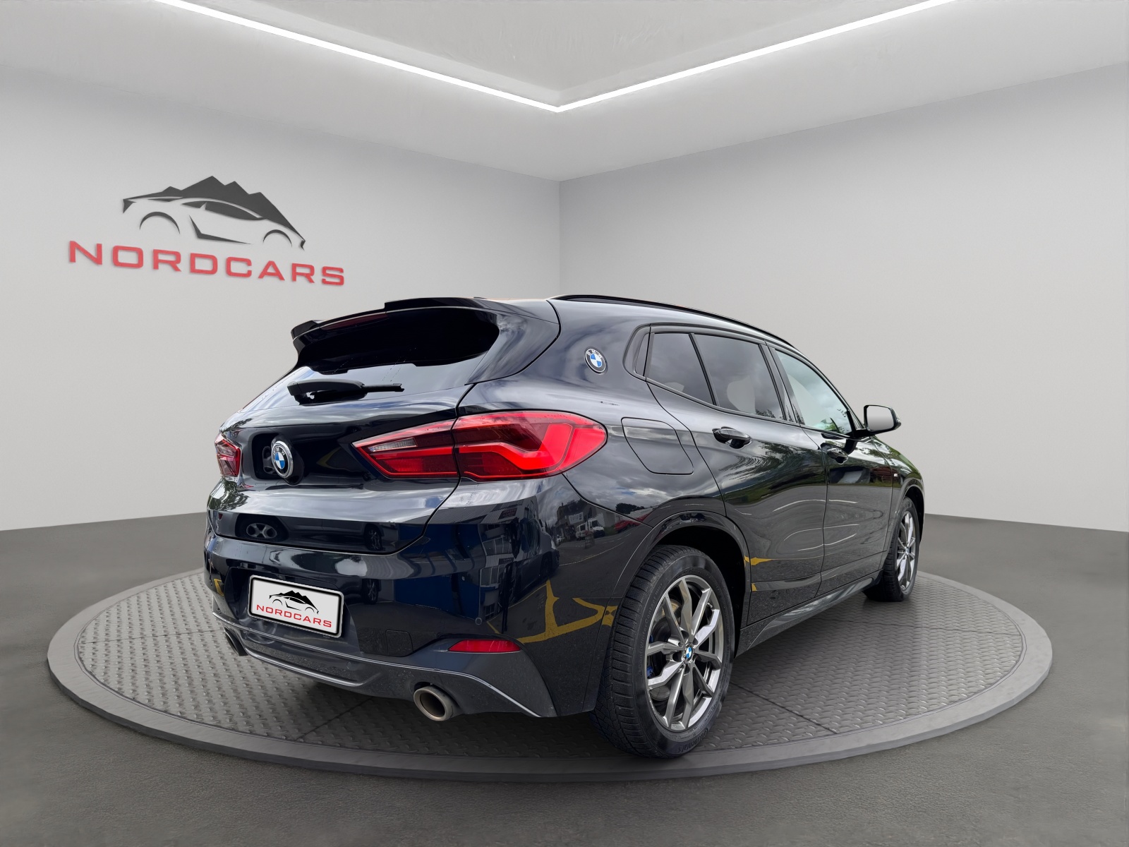 BMW X2 M35i Steptronic-image-3