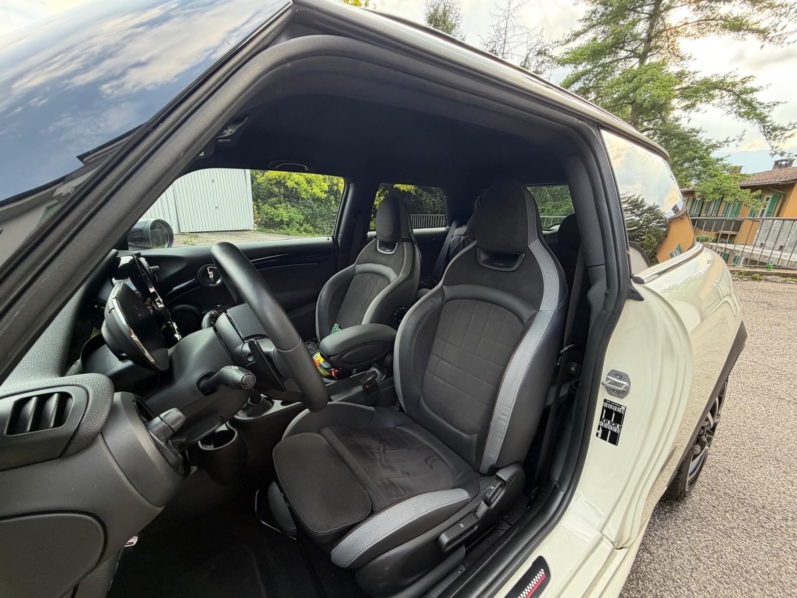 MINI Cooper John Cooper Works Steptronic ## Auto CH 🇨🇭gratis service, 8 ruote-image-7