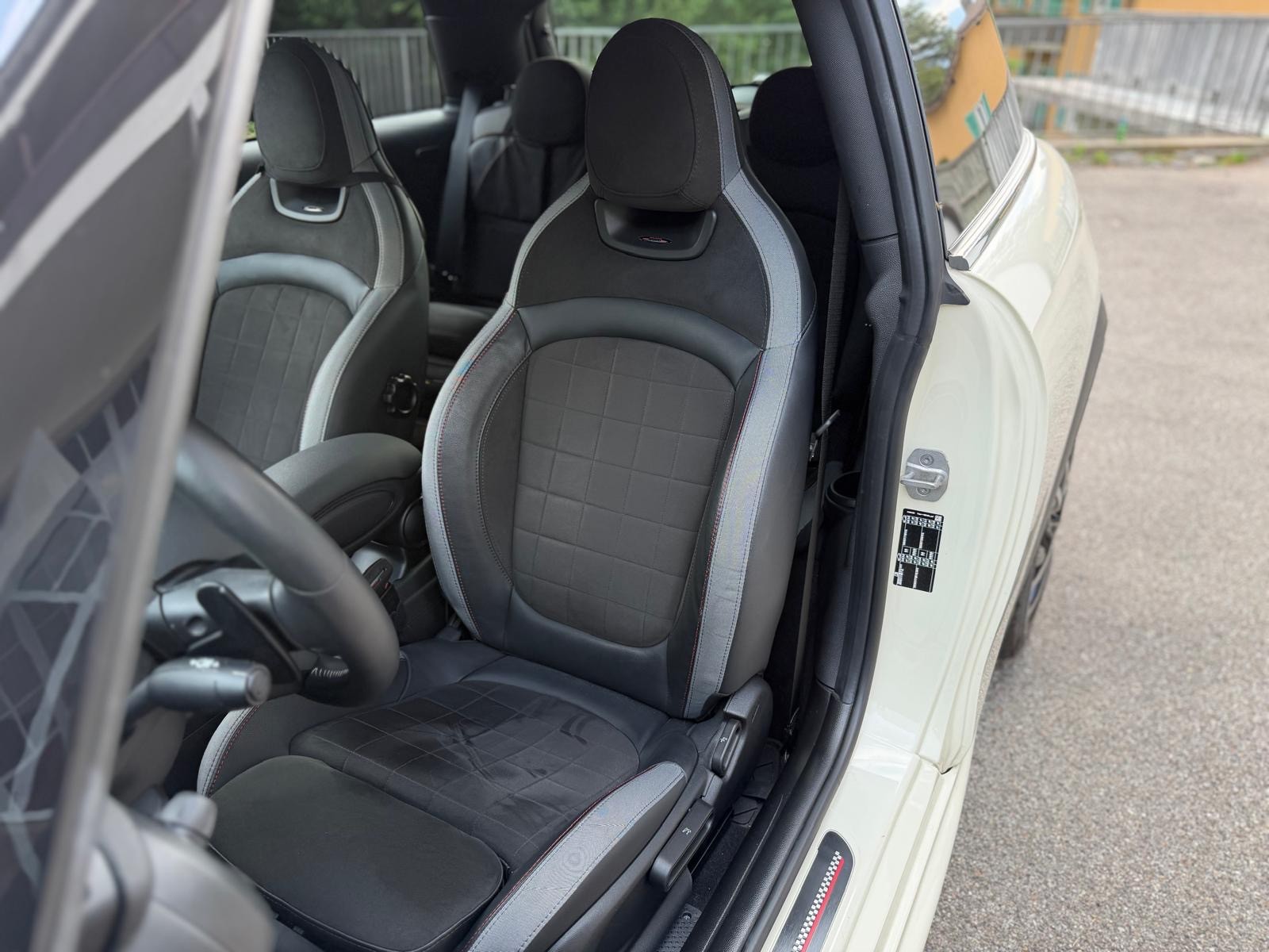 MINI Cooper John Cooper Works Steptronic ## Auto CH 🇨🇭gratis service, 8 ruote-image-6