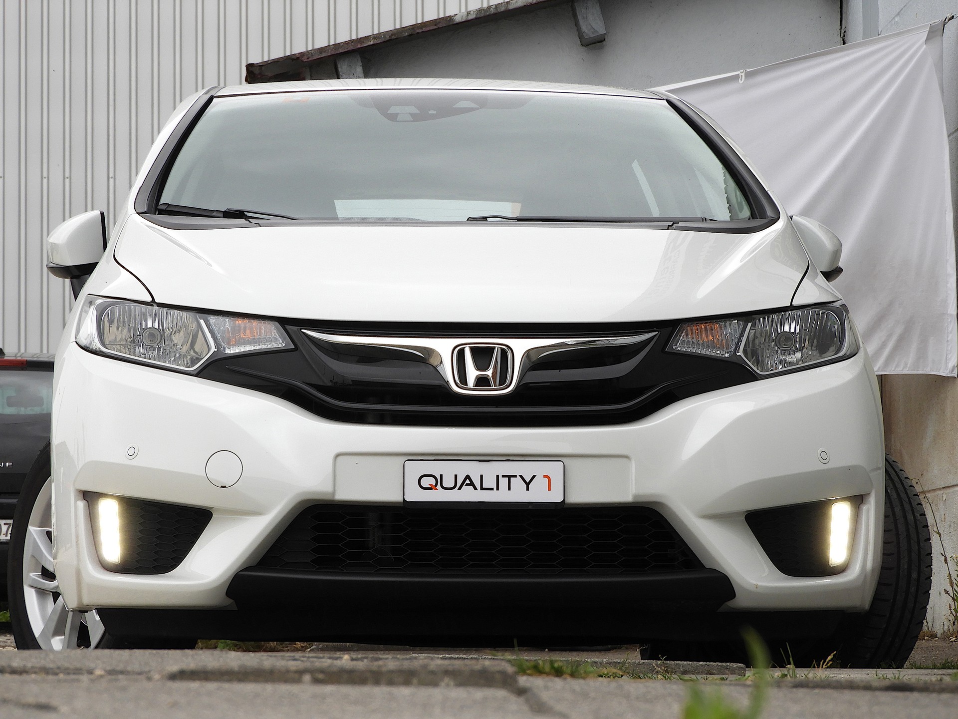 HONDA Jazz 1.3i-VTEC I aus erster Hand I Honda Service bisher I Garantie inkl. I Top Ausstattung-image-2