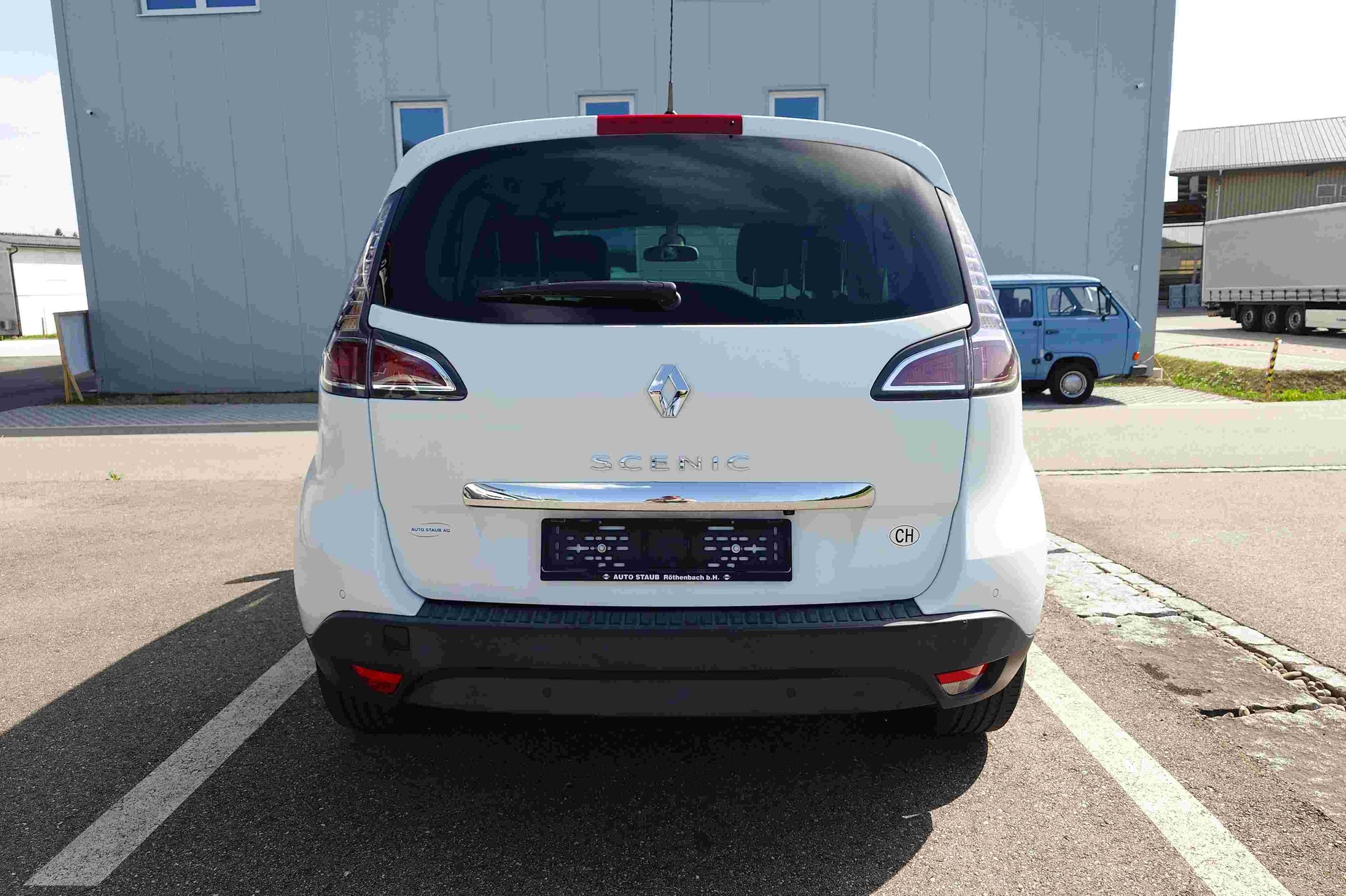 RENAULT Scénic 1.2 TCe 130 Bose S/S-image-4