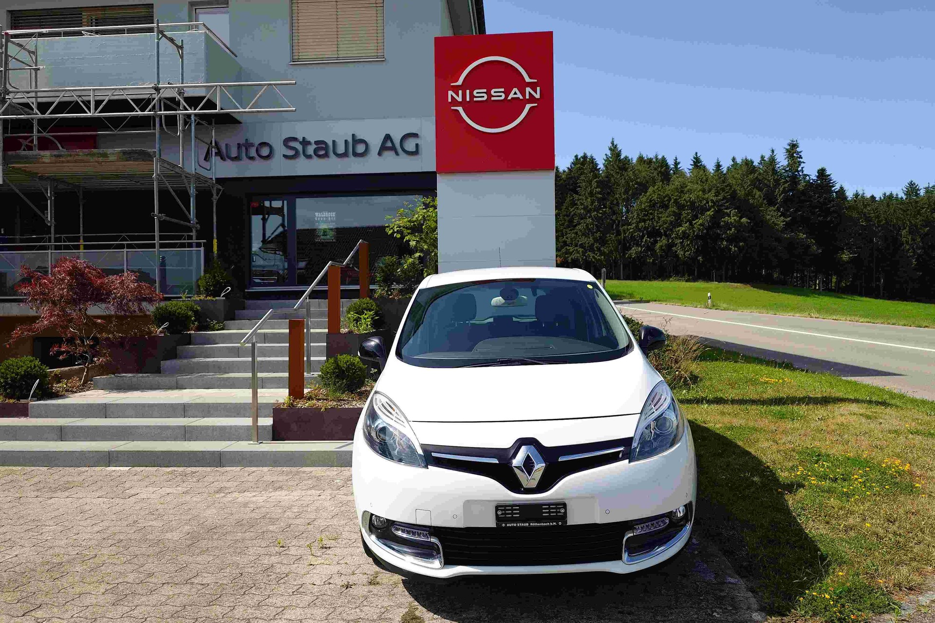 RENAULT Scénic 1.2 TCe 130 Bose S/S-image-0