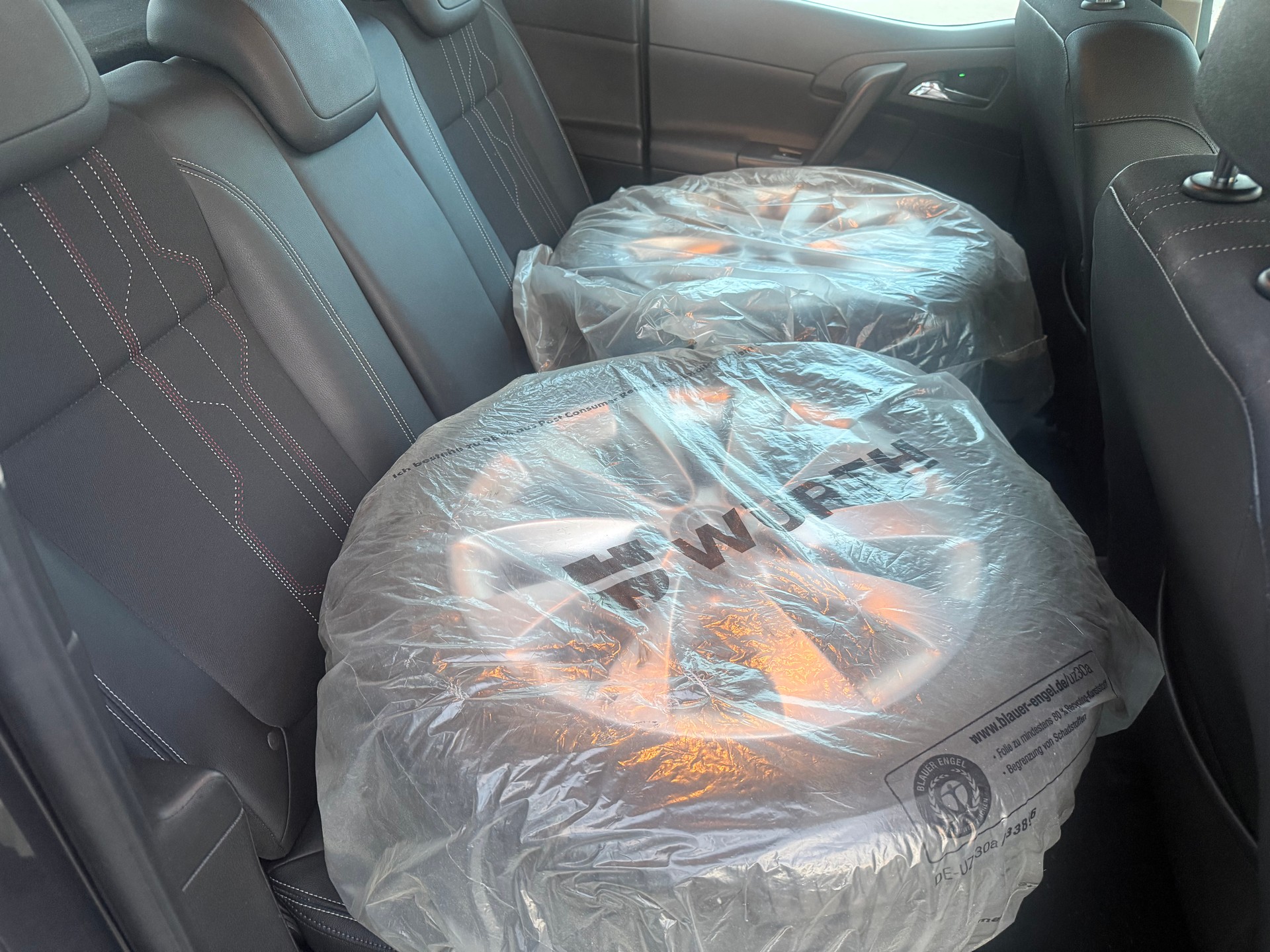 OPEL Meriva 1.4 Turbo Cosmo-image-11
