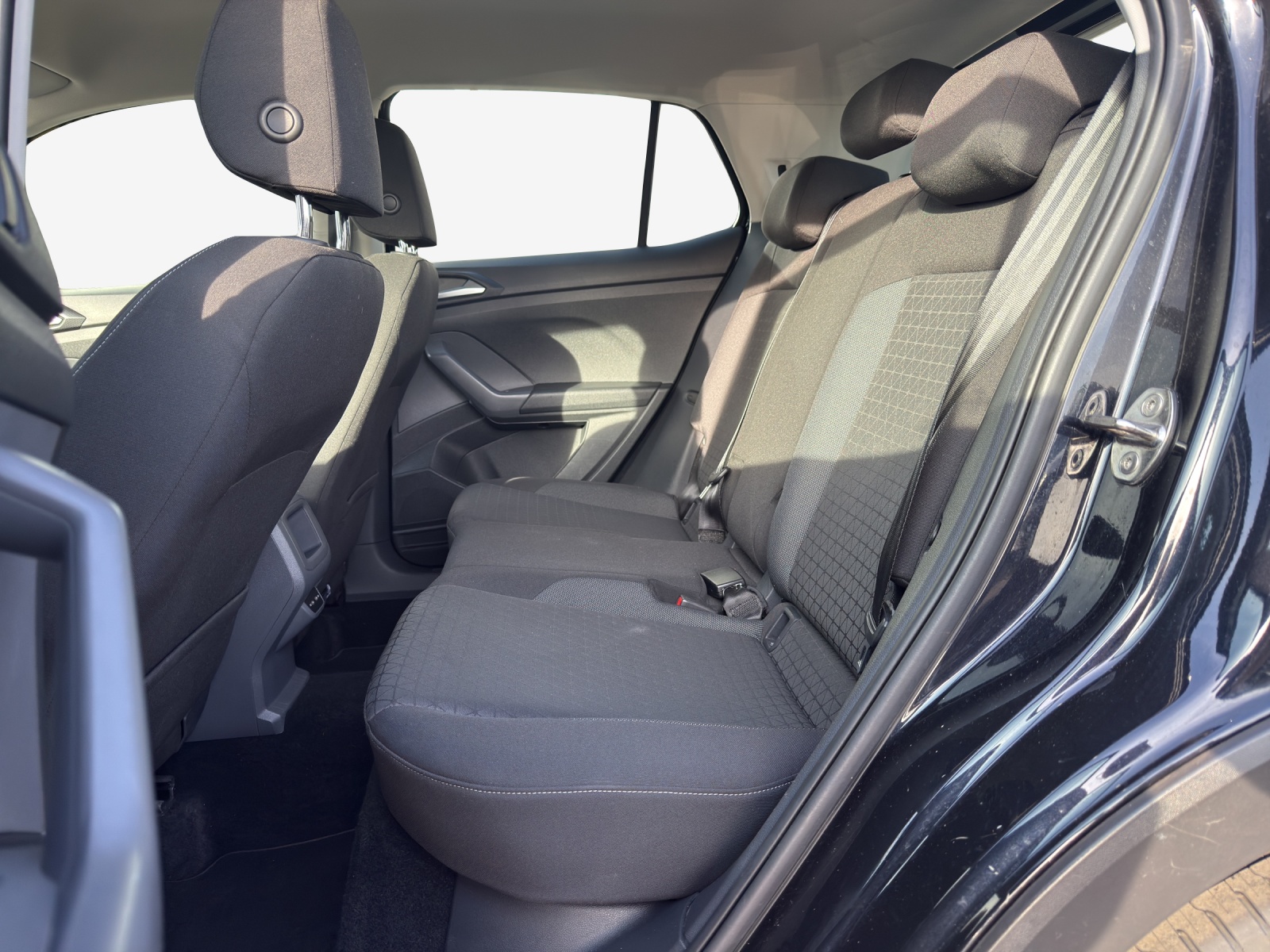 VW T-Cross 1.0 TSI Life DSG-image-11