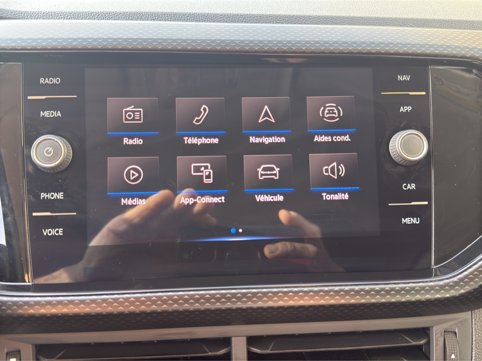VW T-Cross 1.0 TSI Life DSG-image-15