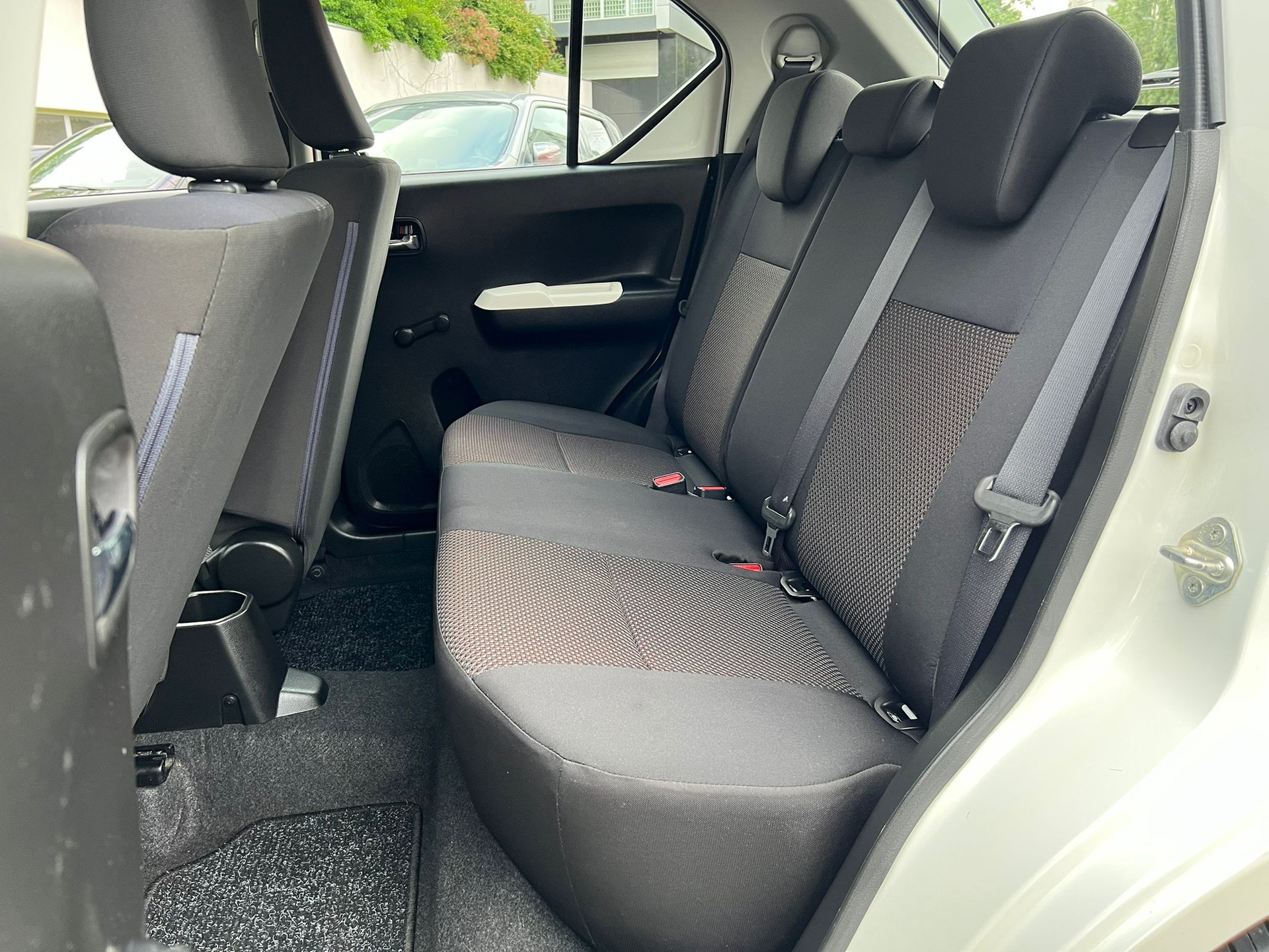 SUZUKI Ignis 1.2i Unico-image-9
