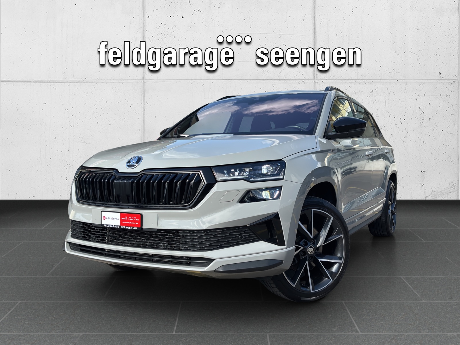 SKODA New Karoq 2.0 TSI SportLine 4x4 DSG mit AHK, Panorama-Schiebedach & Performance Paket