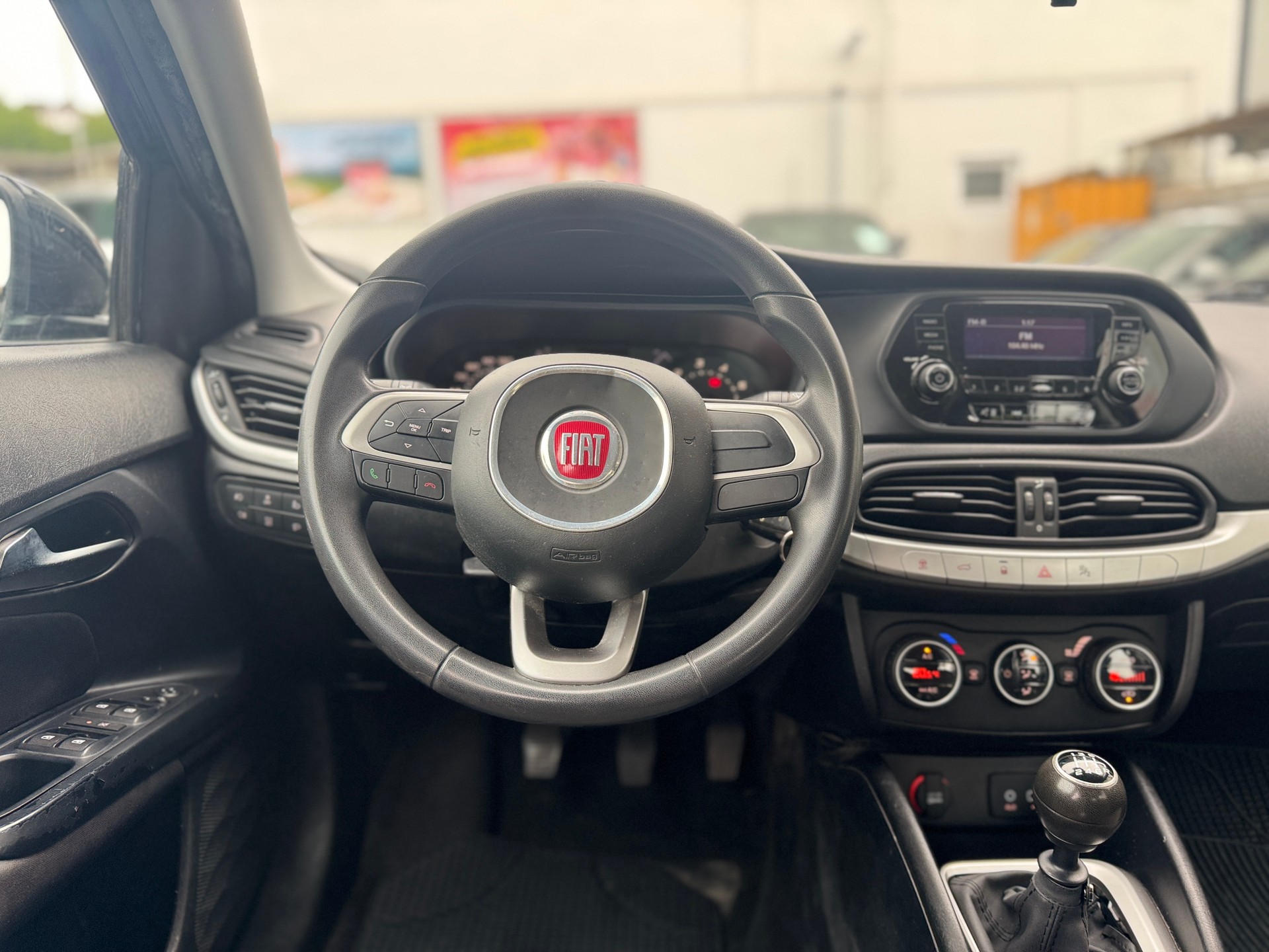FIAT Tipo 1.4T Opening Edition-image-9