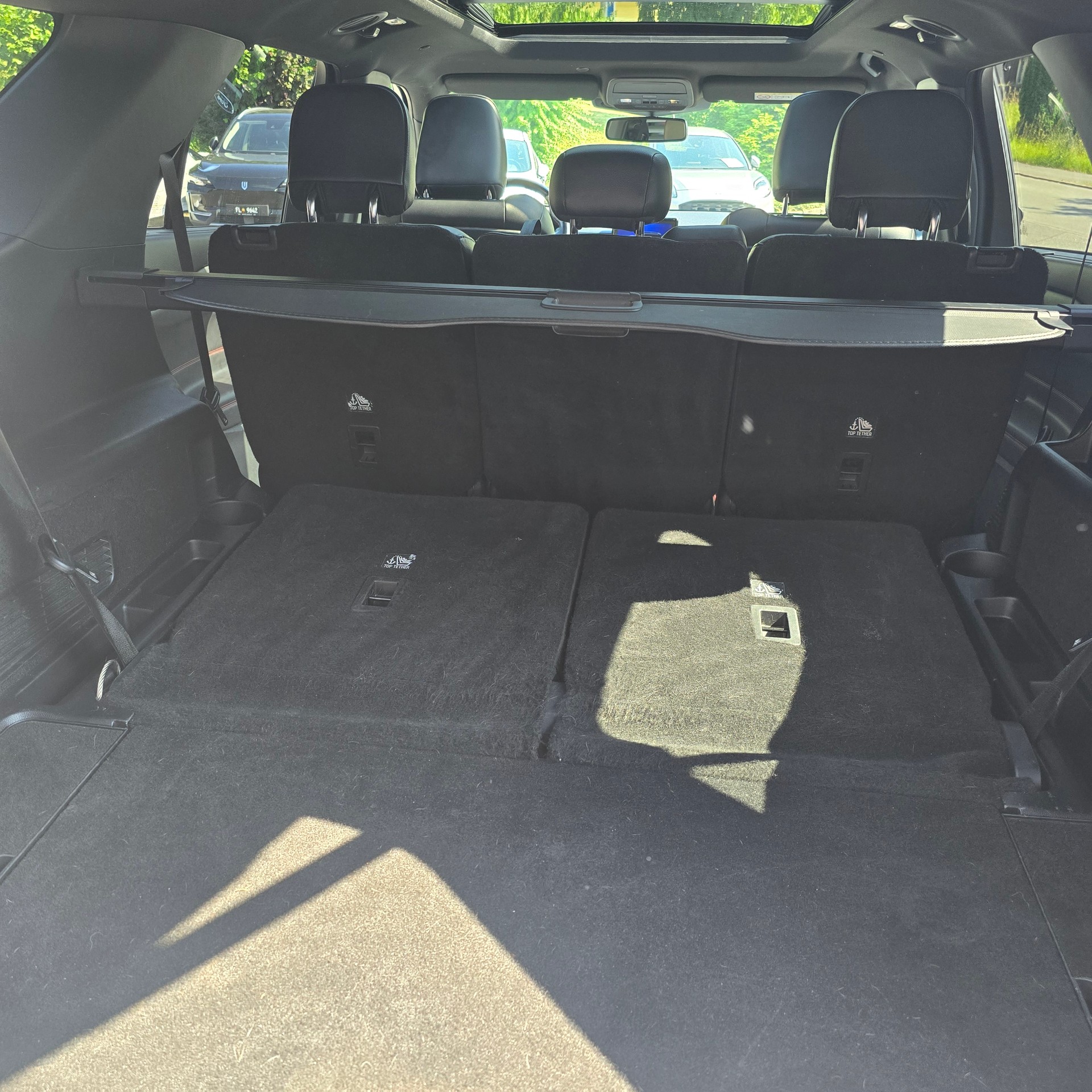 FORD Explorer 3.0 V6 Plug-in Hybrid ST-Line-image-11