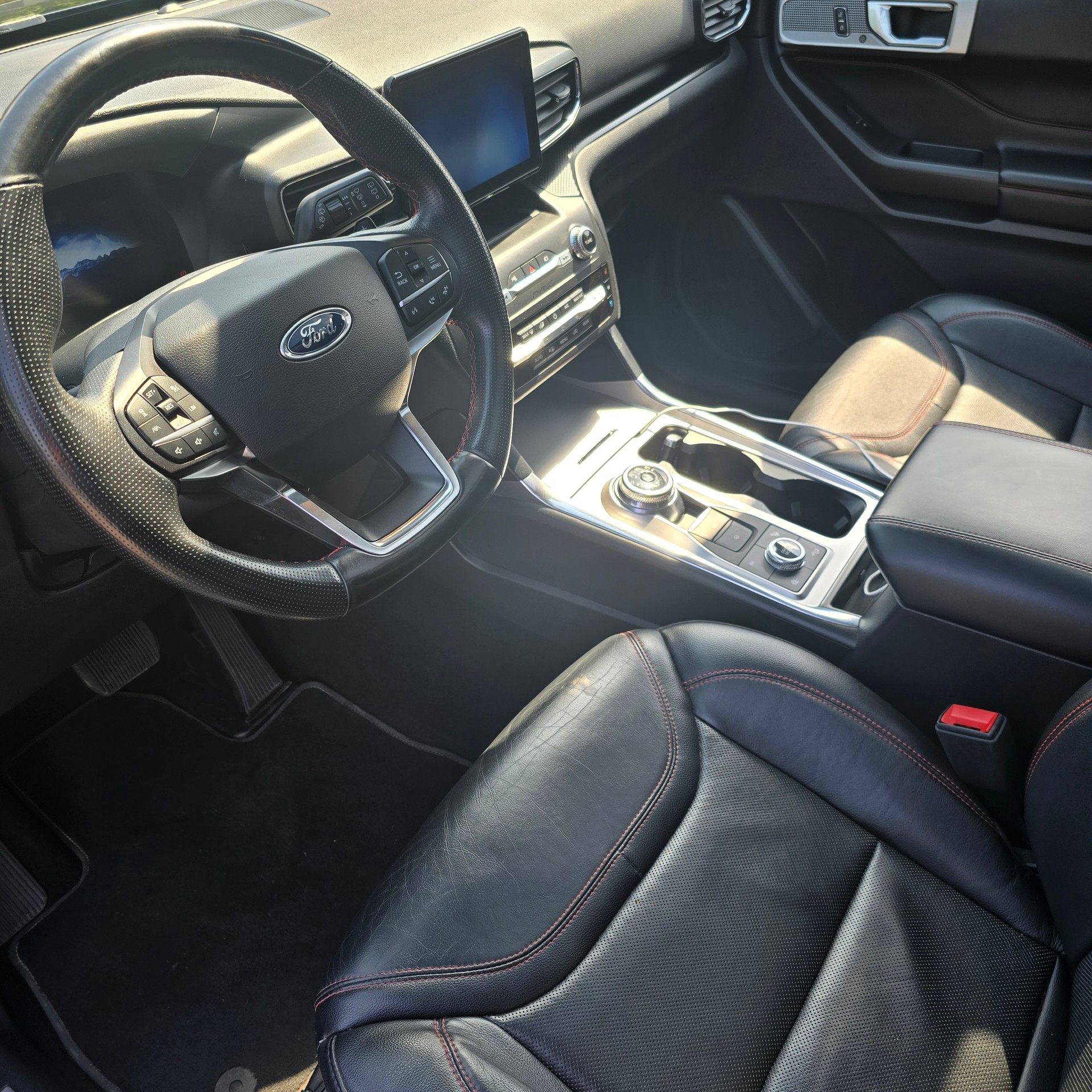 FORD Explorer 3.0 V6 Plug-in Hybrid ST-Line-image-7