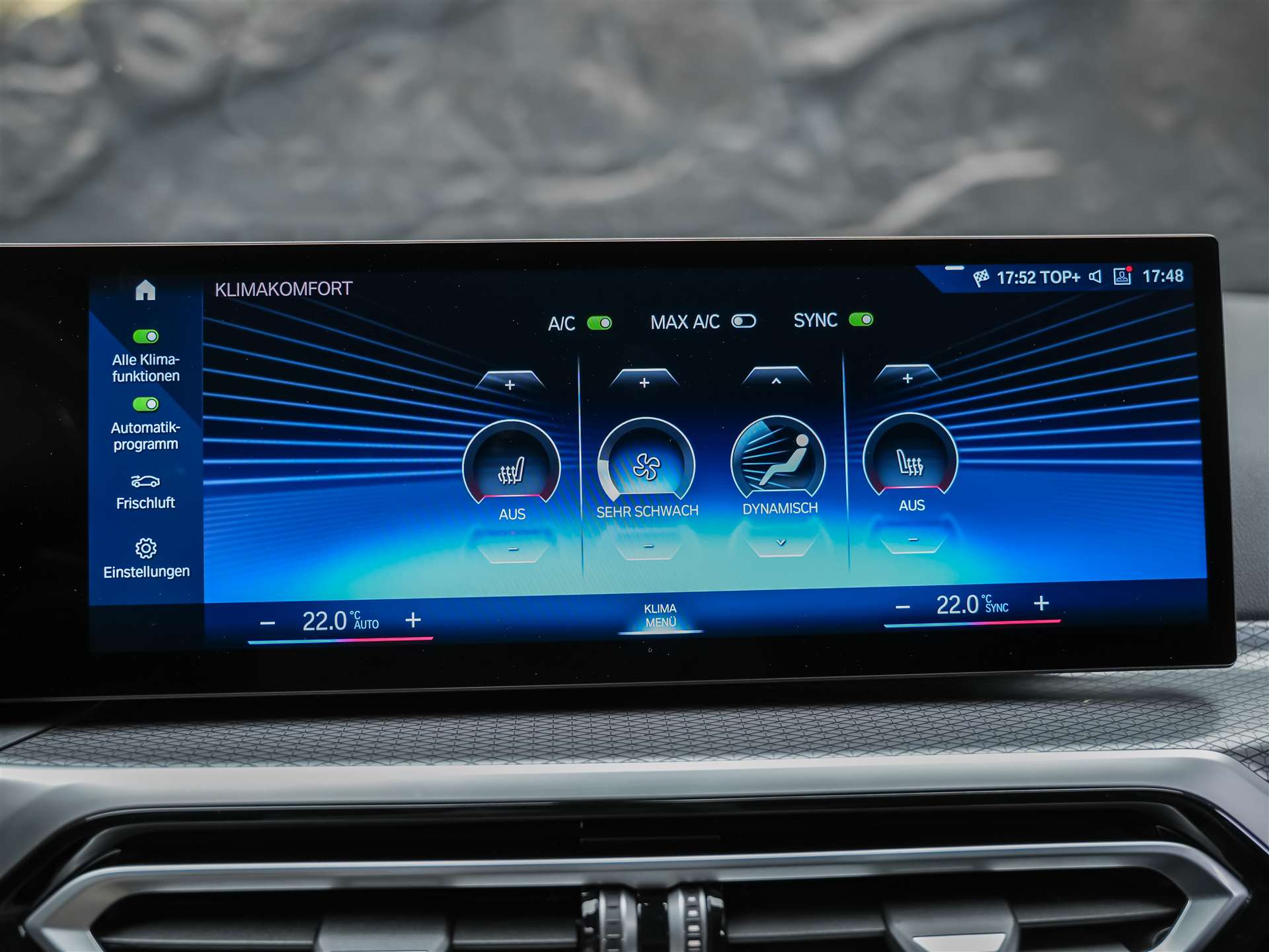 BMW 320d xDrive Steptronic M Sport *Standheizung*Abstandsregler*Lenkradheizung*-image-30