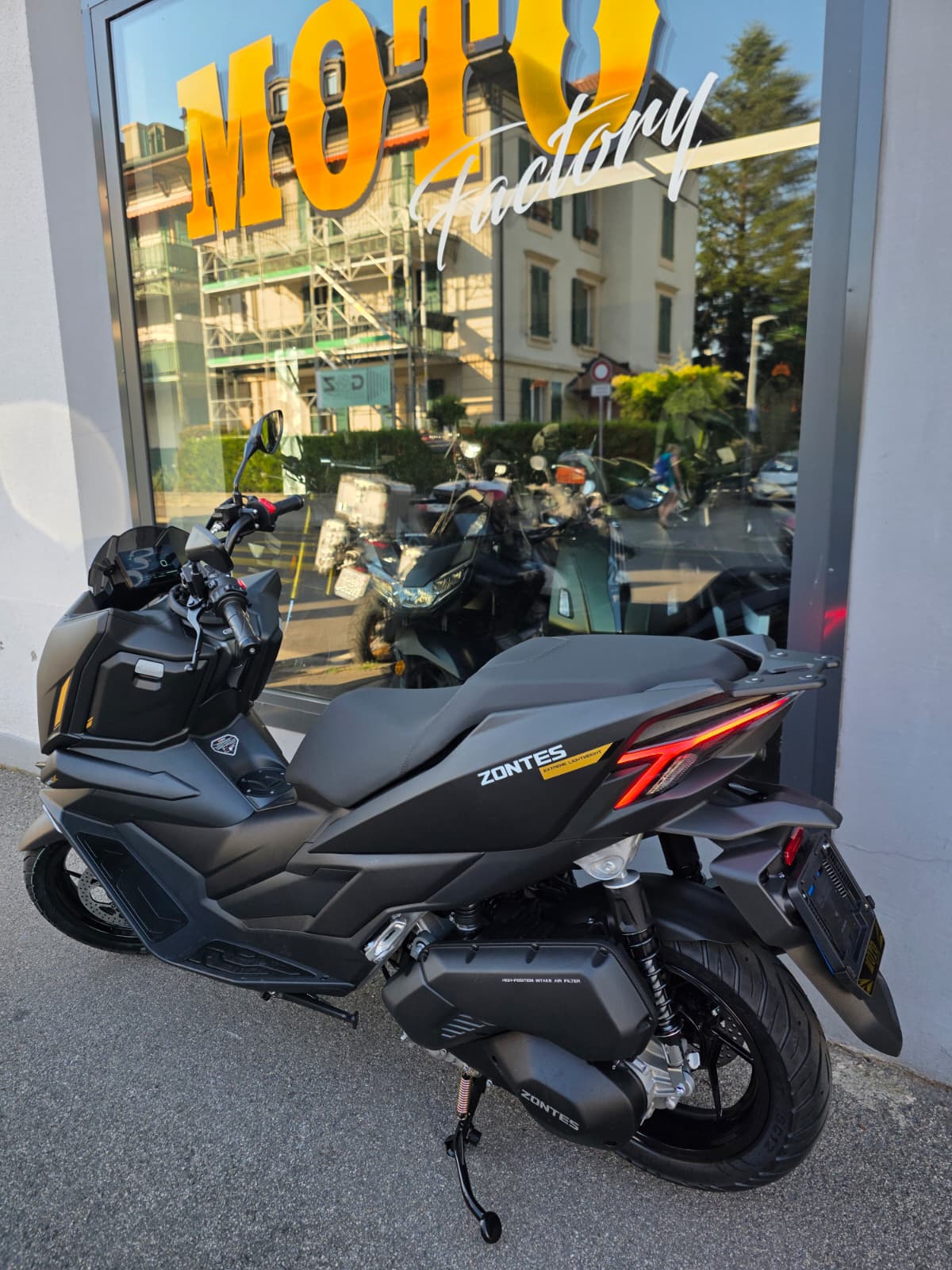 ZONTES 125X-image-8