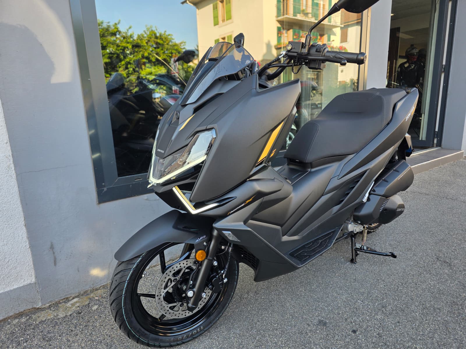 ZONTES 125X-showroom-element-1