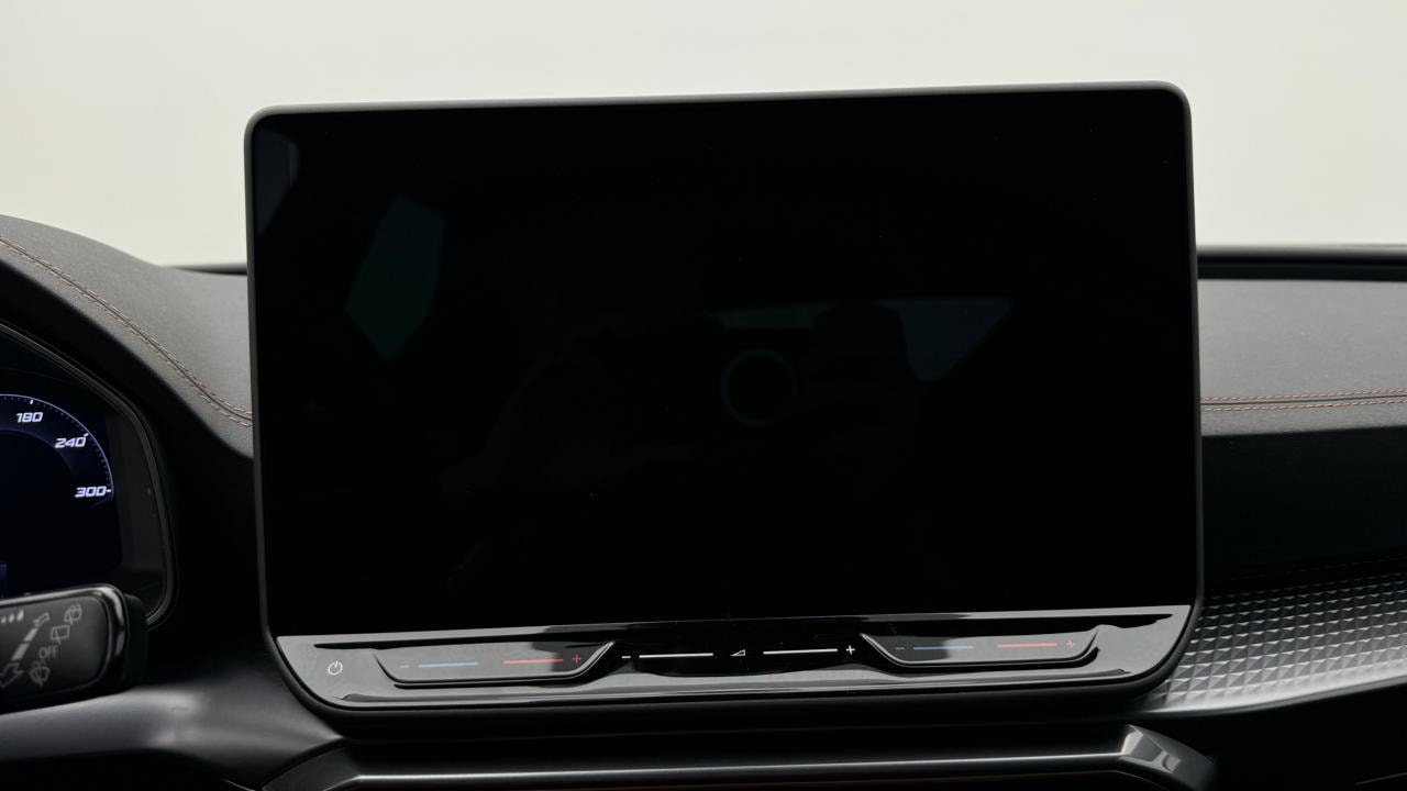 CUPRA LEON 1.5 e-HYBRID pHEV DSG-image-7
