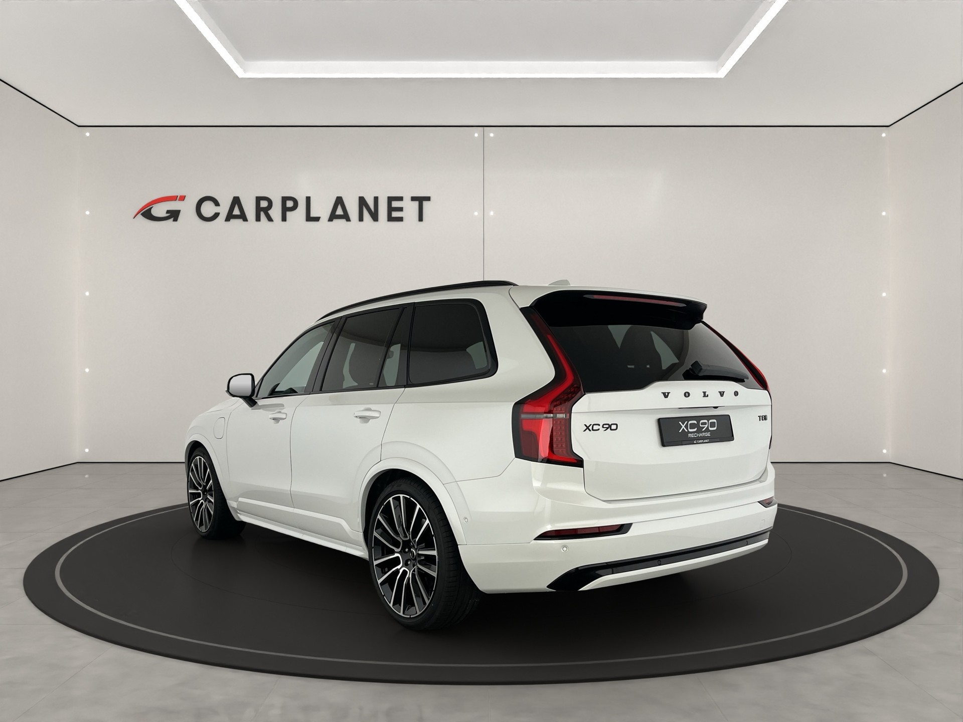 VOLVO XC90 2.0 T8 TE Black Edition eAWD-image-3