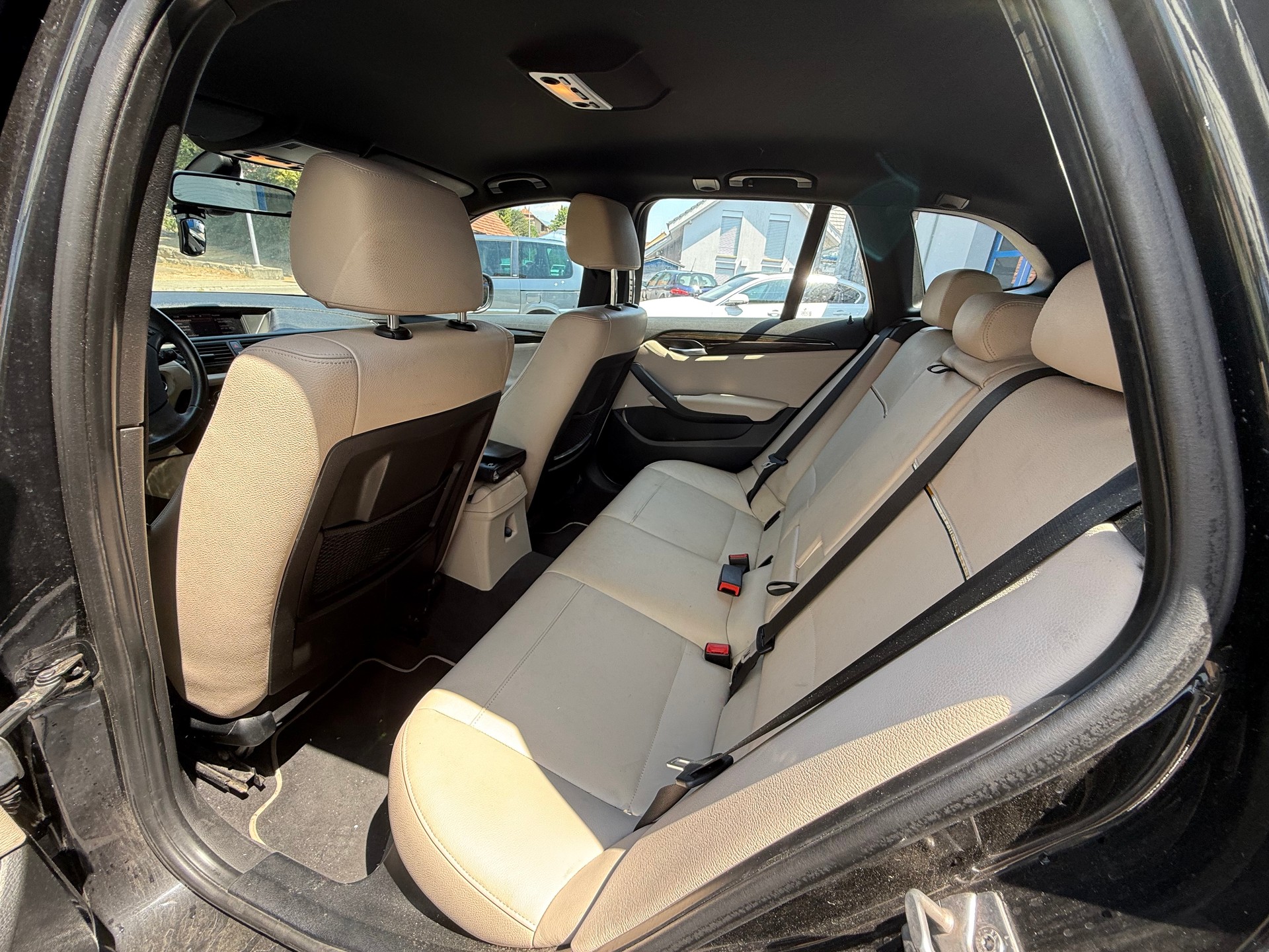BMW X1 xDrive 20d Steptronic-image-9