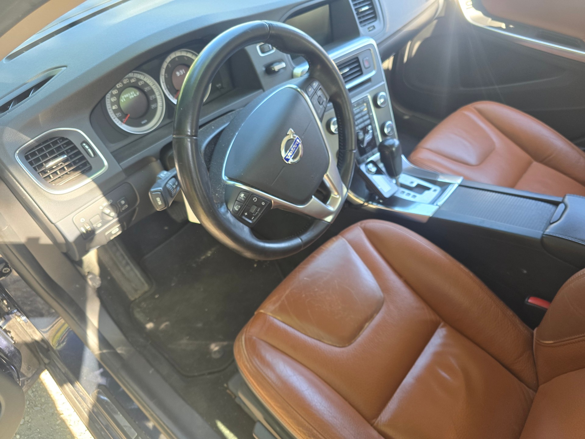 VOLVO S60 T5 Summum Powershift-image-7
