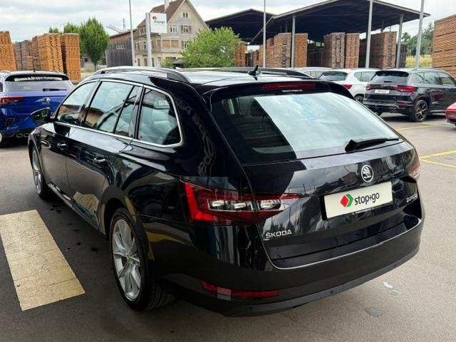 SKODA Superb Combi 2.0 TDI 190 Style DSG-image-7