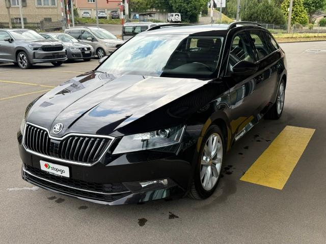 SKODA Superb Combi 2.0 TDI 190 Style DSG-image-2