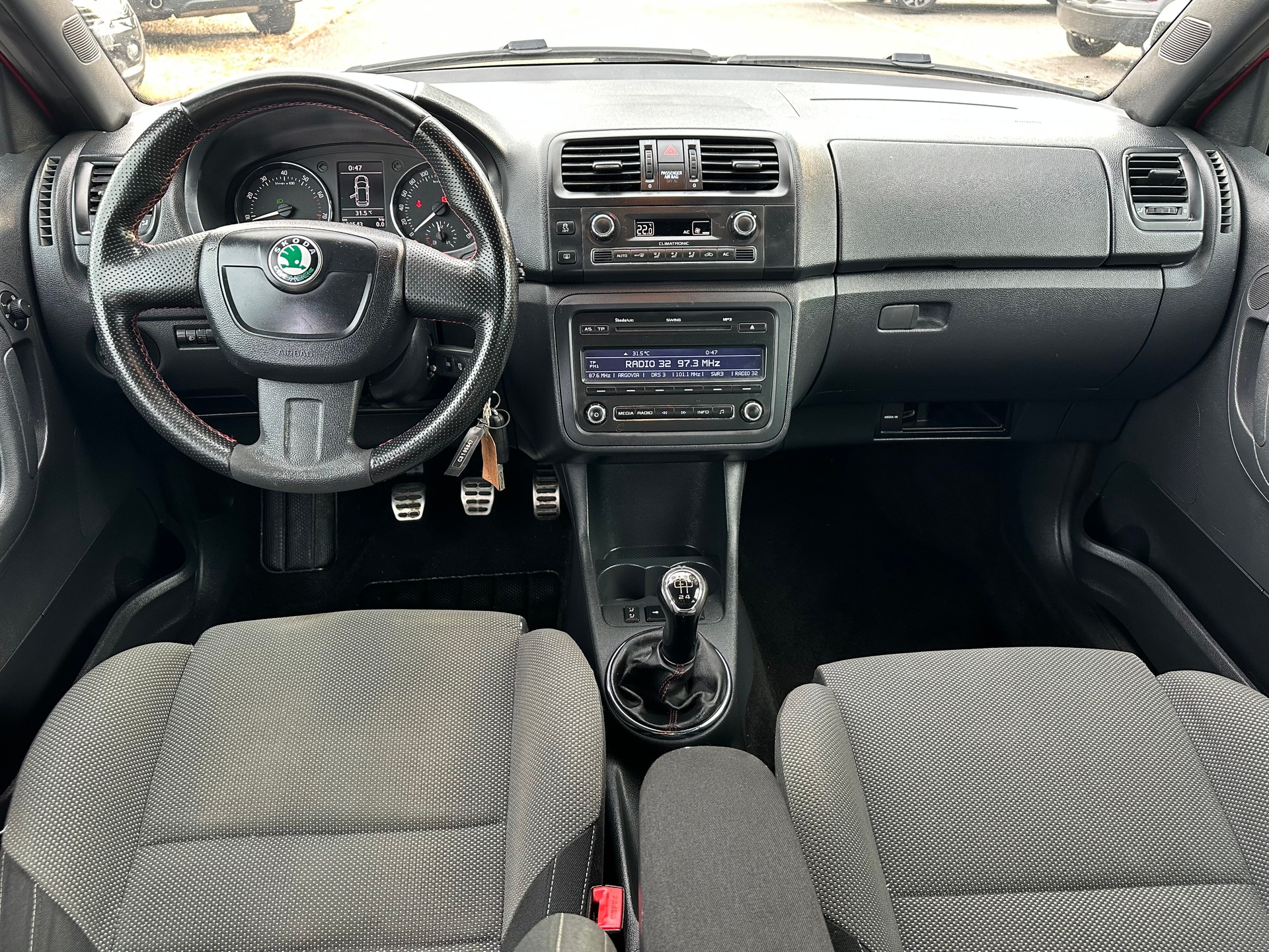 SKODA Fabia 1.2 TSI Monte Carlo-image-5