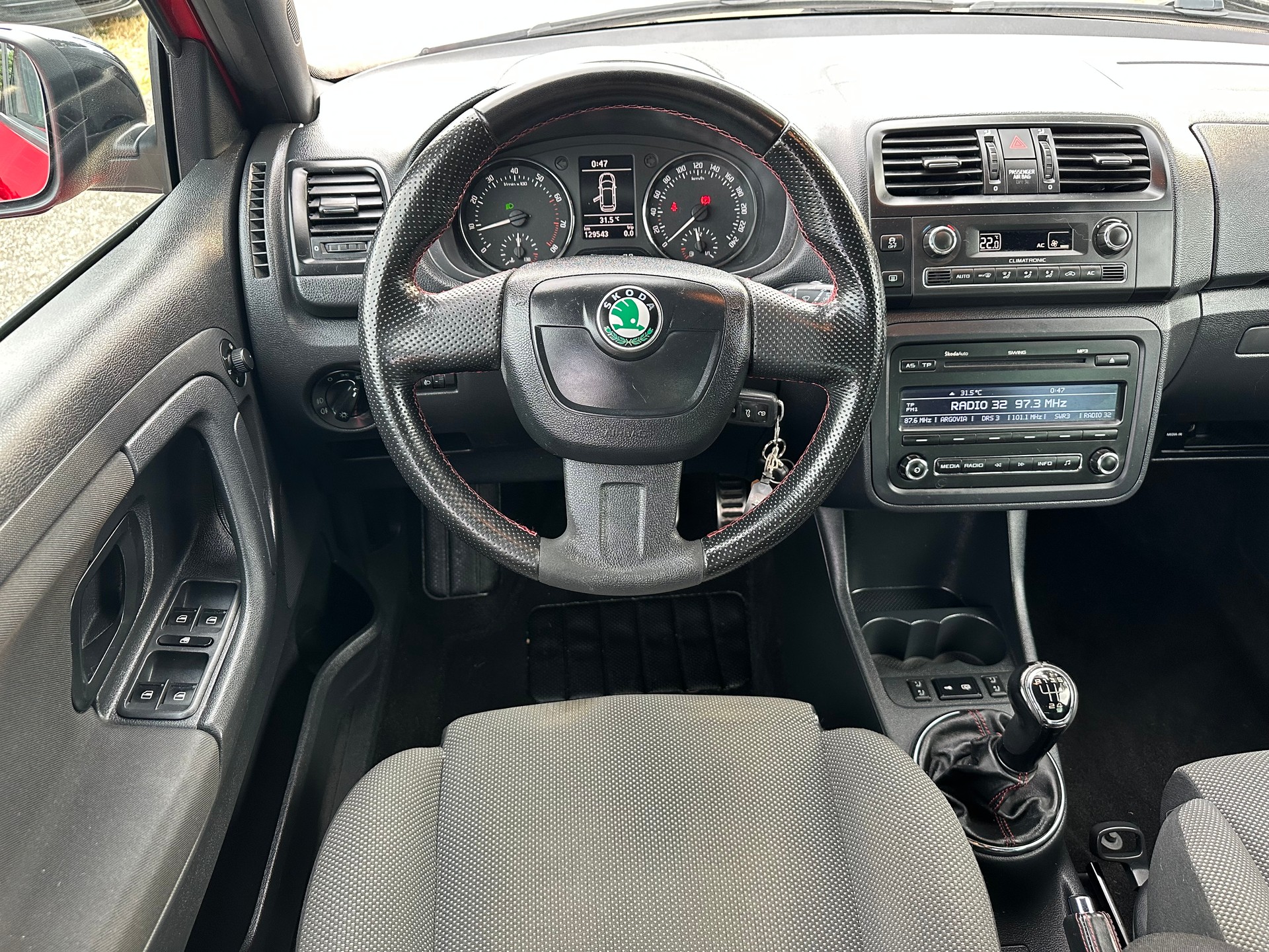 SKODA Fabia 1.2 TSI Monte Carlo-image-6