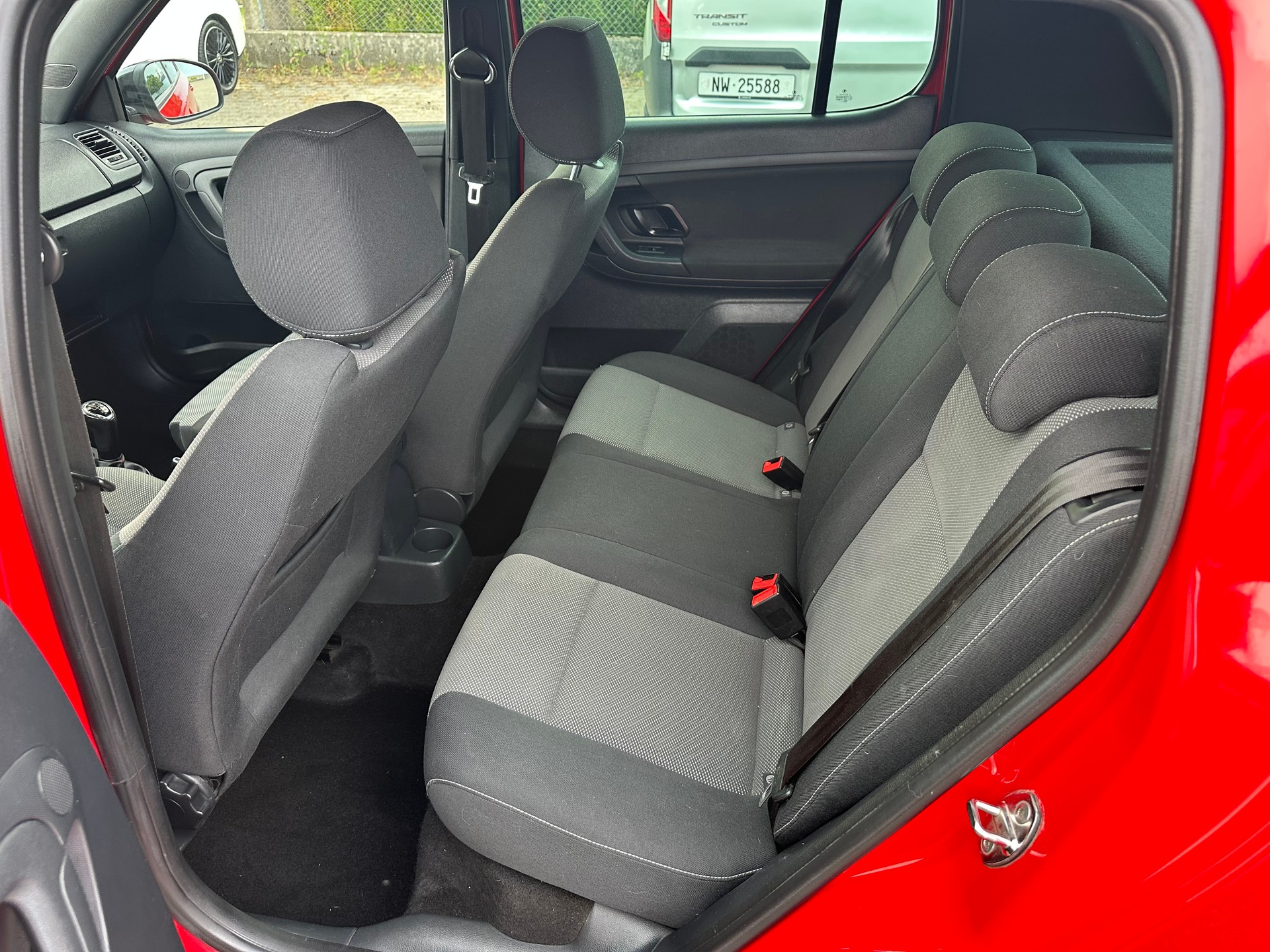 SKODA Fabia 1.2 TSI Monte Carlo-image-9