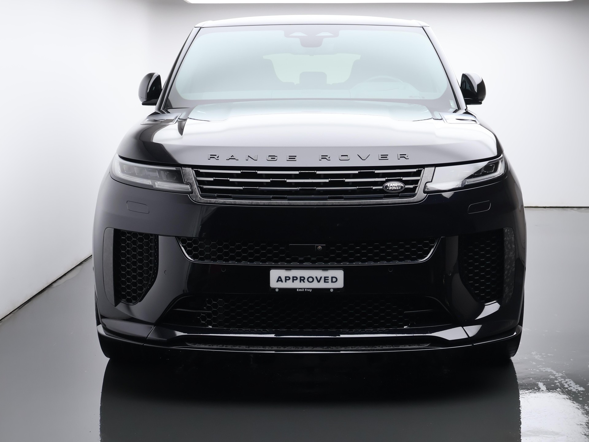 LAND ROVER Range Rover Sport 4.4 V8 SV Edition Two-image-7