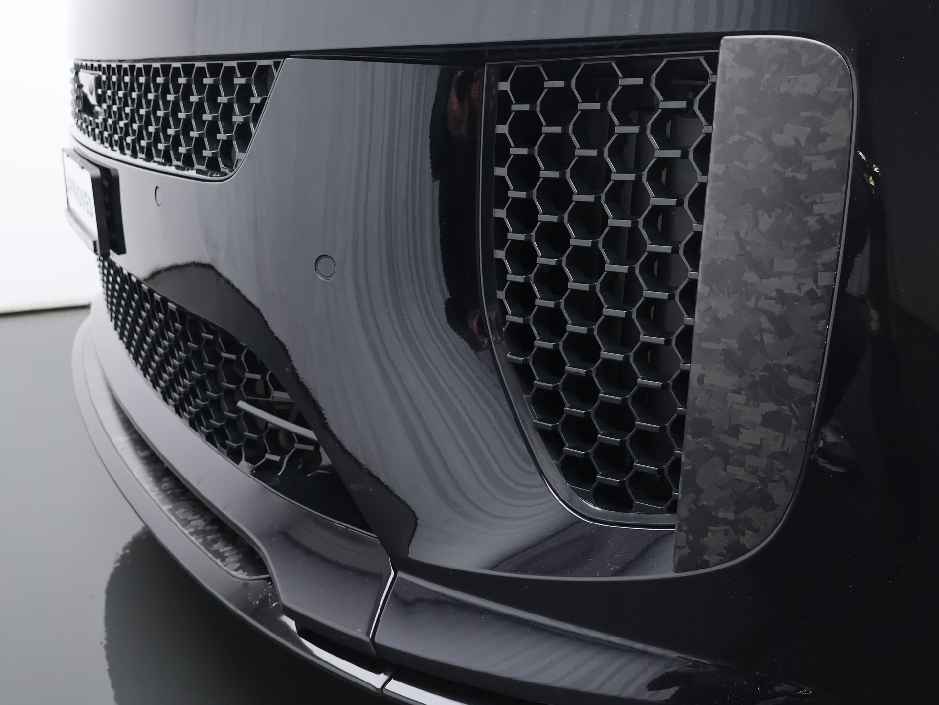LAND ROVER Range Rover Sport 4.4 V8 SV Edition Two-image-13