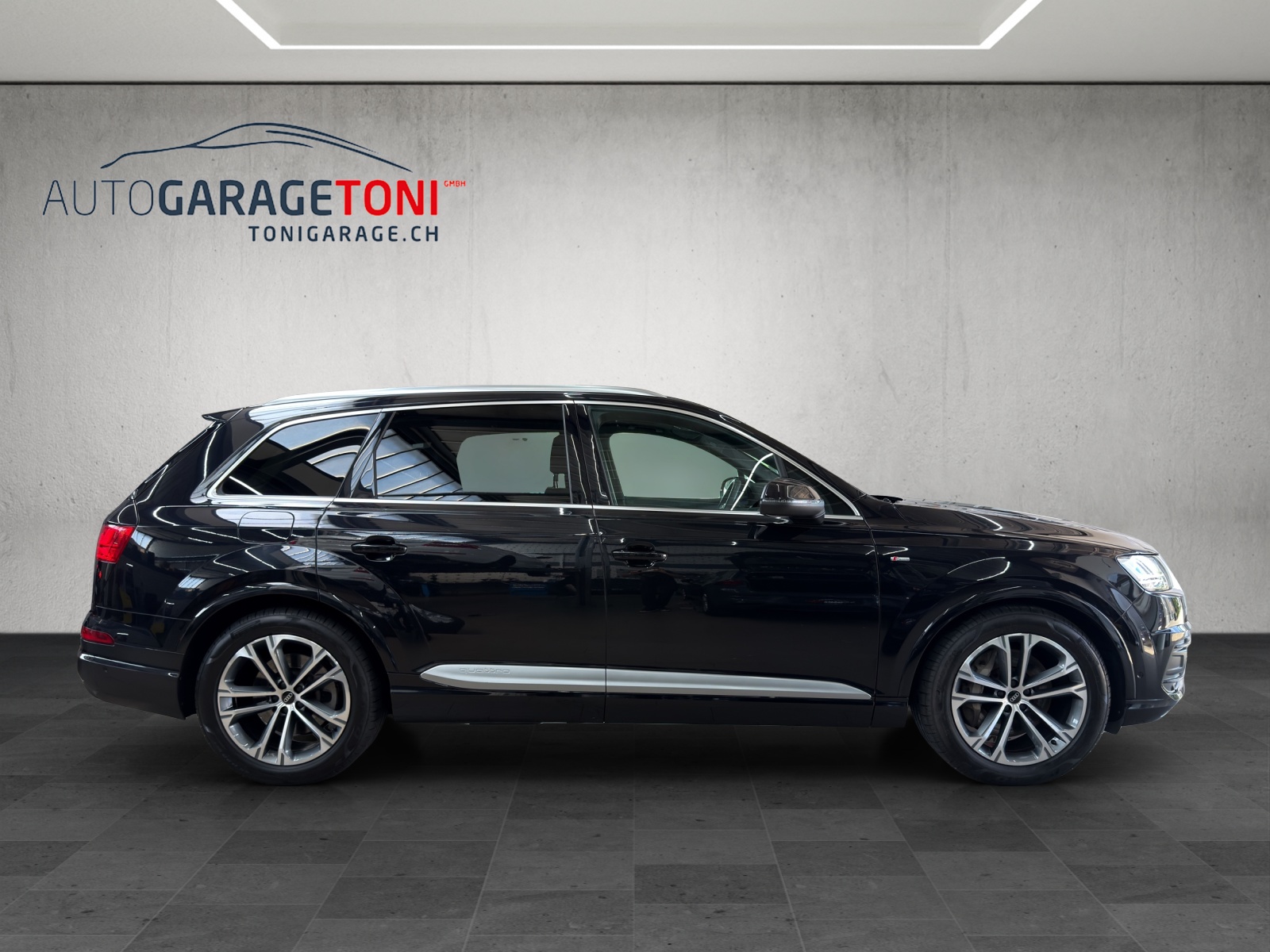 AUDI Q7 *S-Line* 3.0 TDI quattro tiptronic *7-Sitzplätze*-image-4