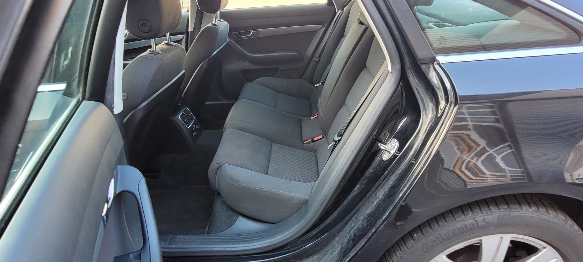 AUDI A6 Limousine 2.7 V6 TDI-image-13