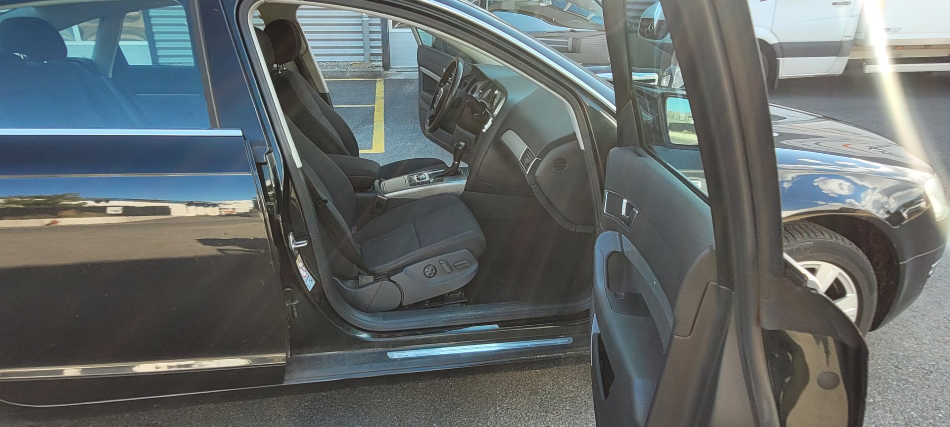 AUDI A6 Limousine 2.7 V6 TDI-image-9