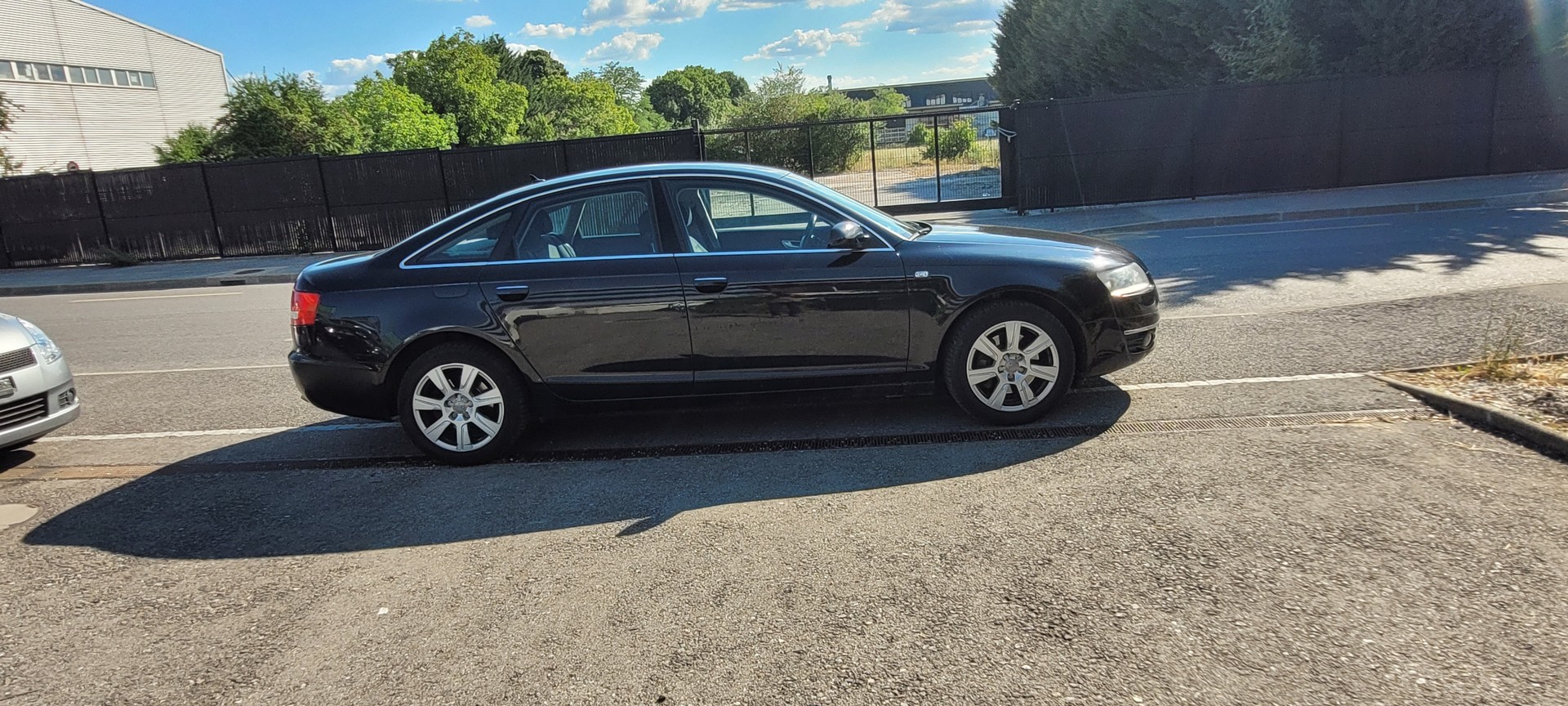 AUDI A6 Limousine 2.7 V6 TDI-image-3
